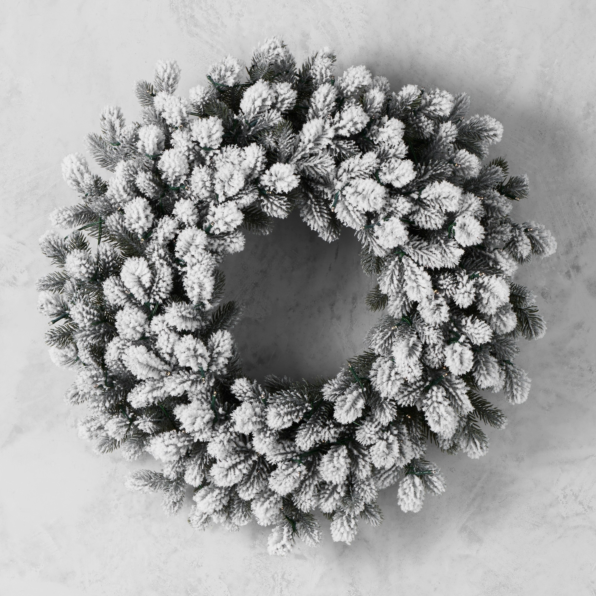Jeff Leatham x Williams Sonoma Winter White Flocked Pre-Lit Wreath & Garland