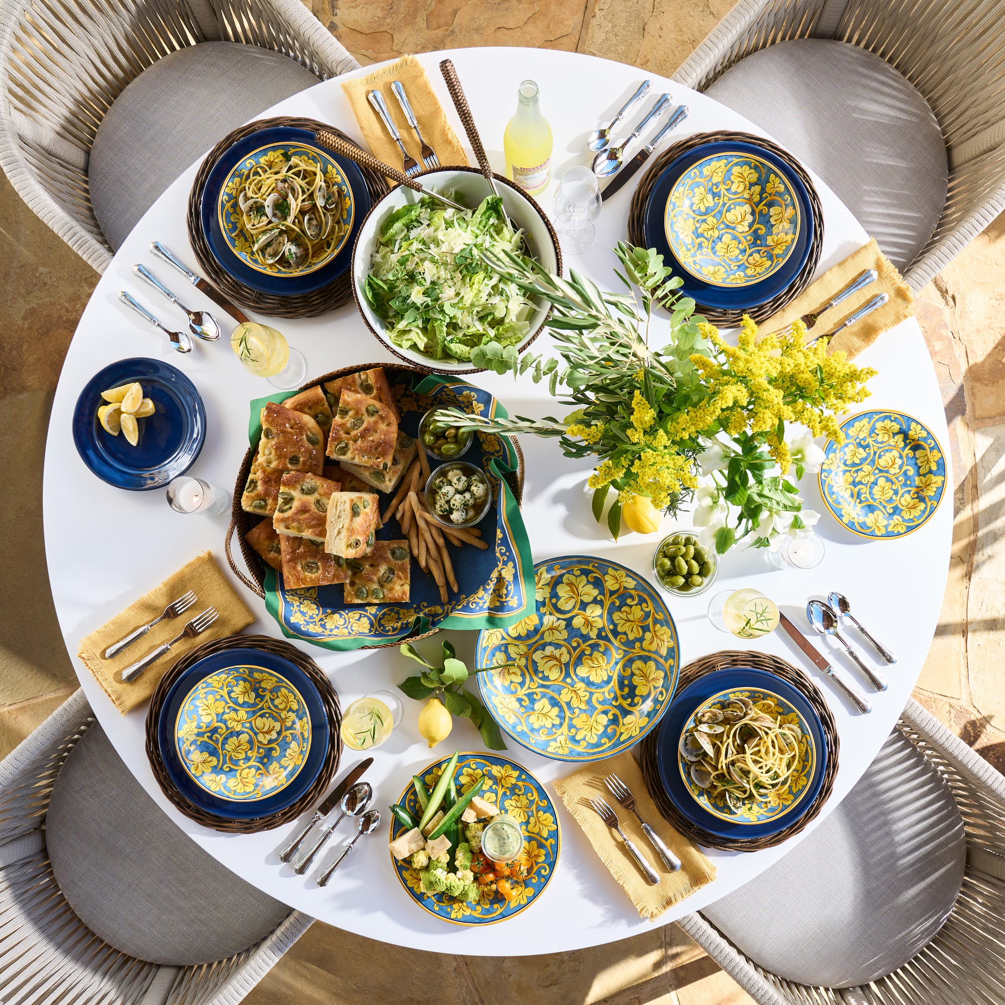 Pasadena Outdoor Fiberstone and Rope Round Dining Table & Pasadena Dining Chairs (60