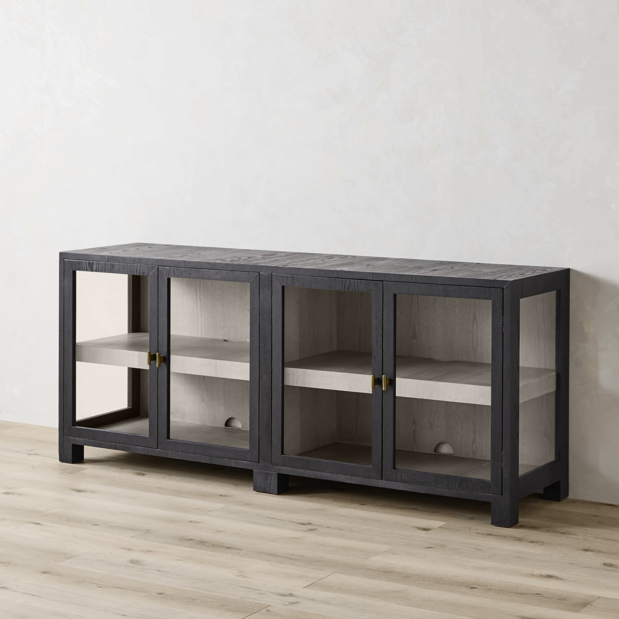 Bottega Media Console (75
