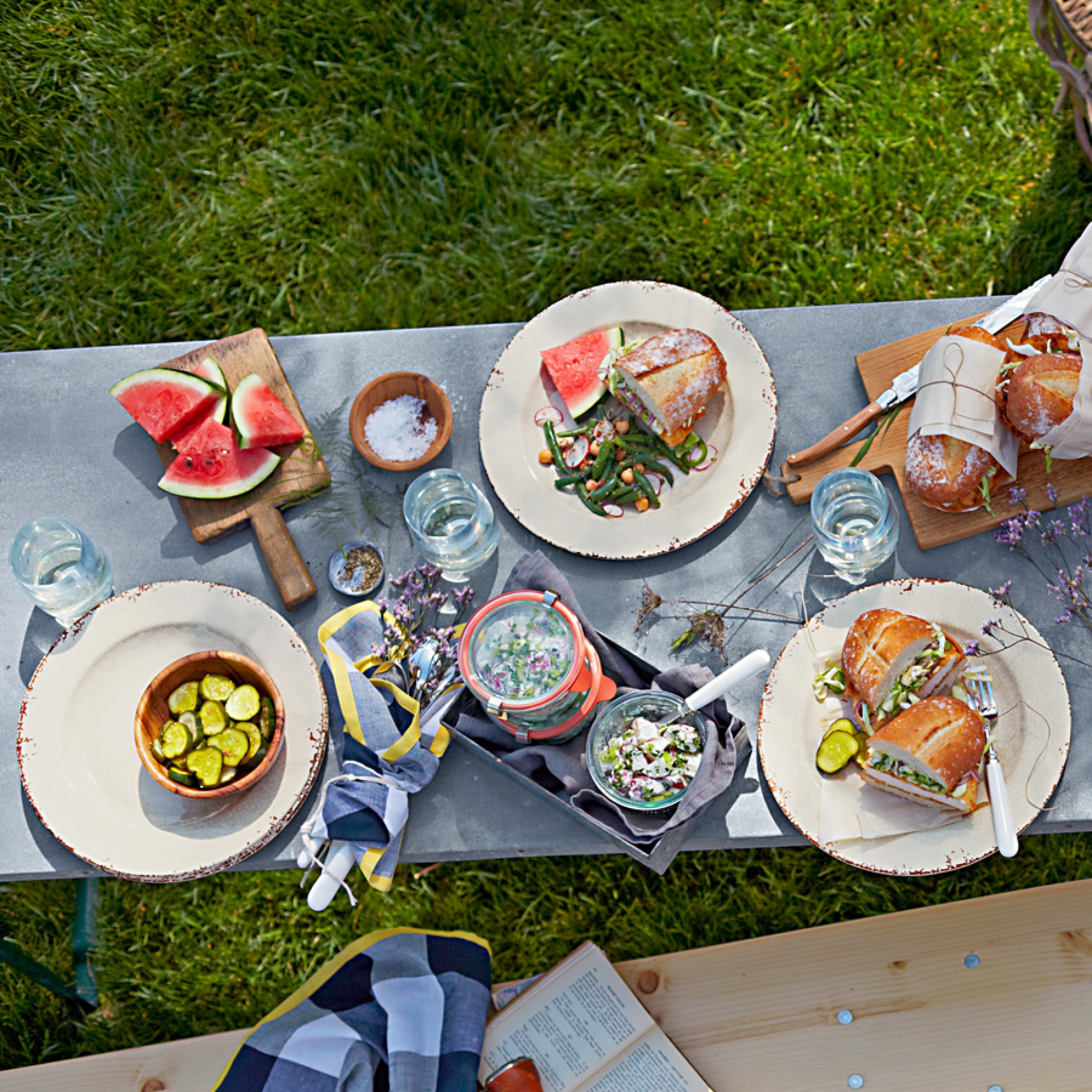 Rustic® Outdoor Melamine Dinner Plates, Set of 4