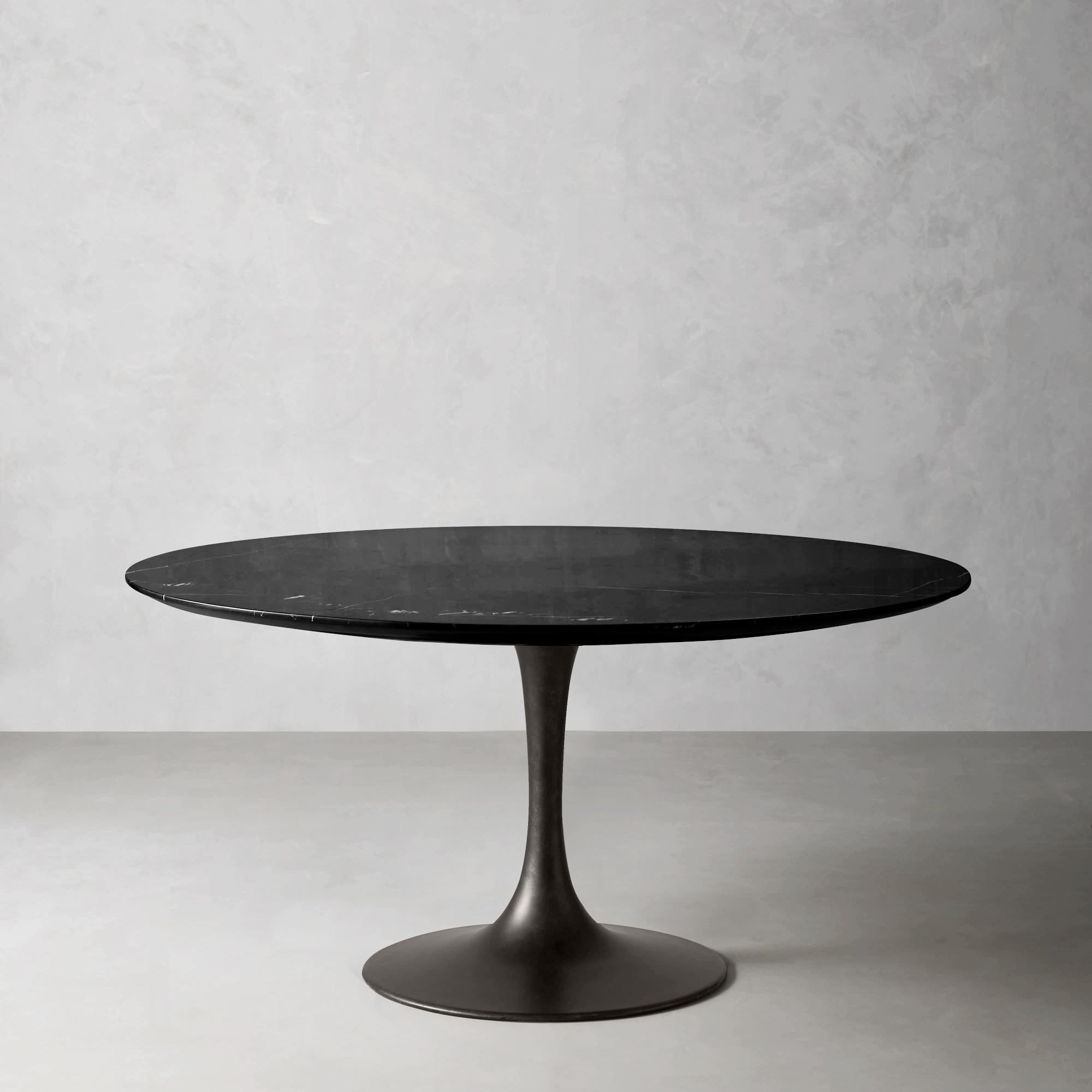 Tulip Round Pedestal Dining Table (42