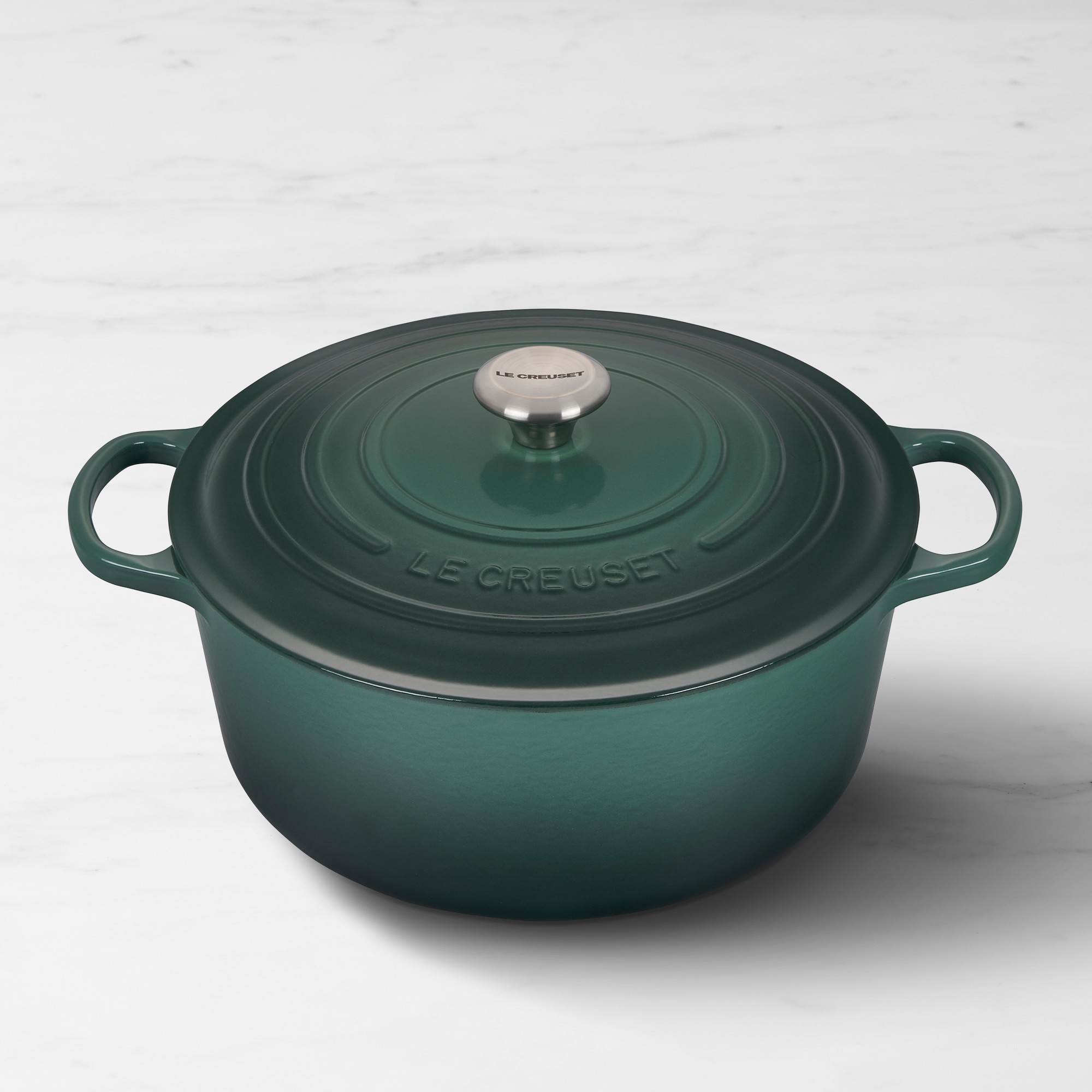 Le Creuset Signature Enameled Cast Iron Round Dutch Oven