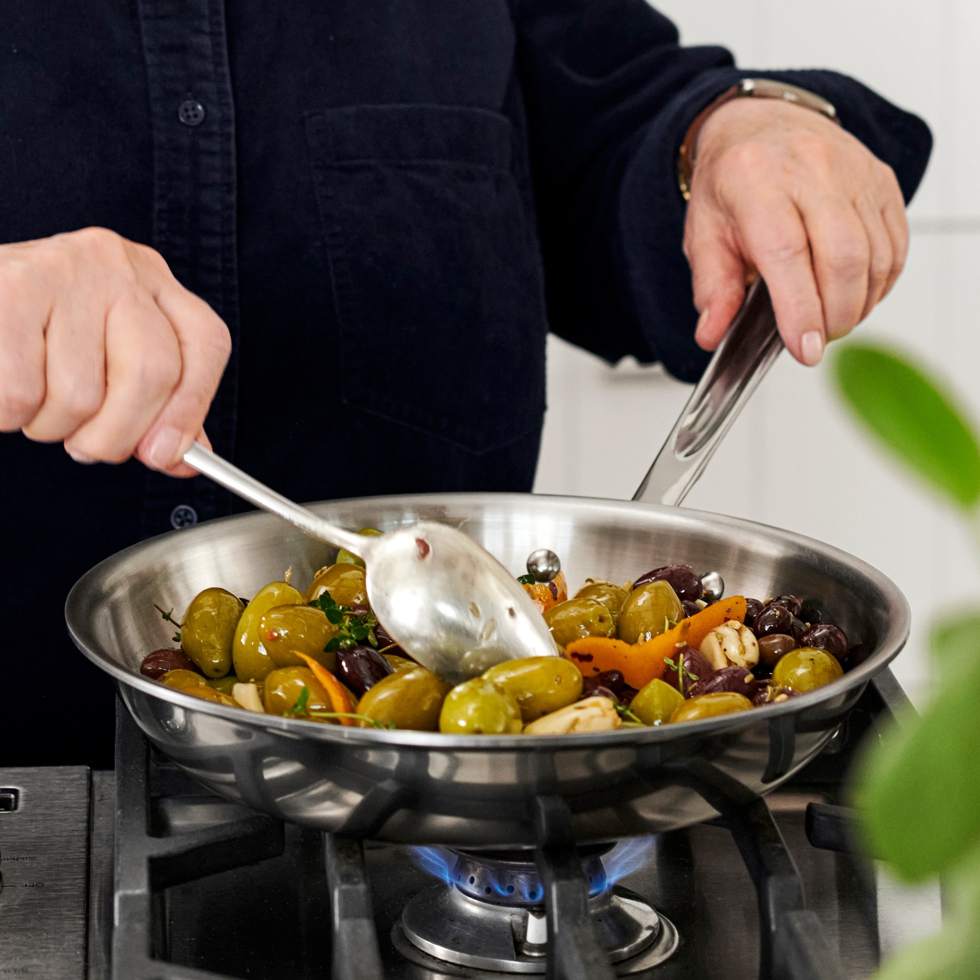 All-Clad D5® Stainless-Steel Fry Pan
