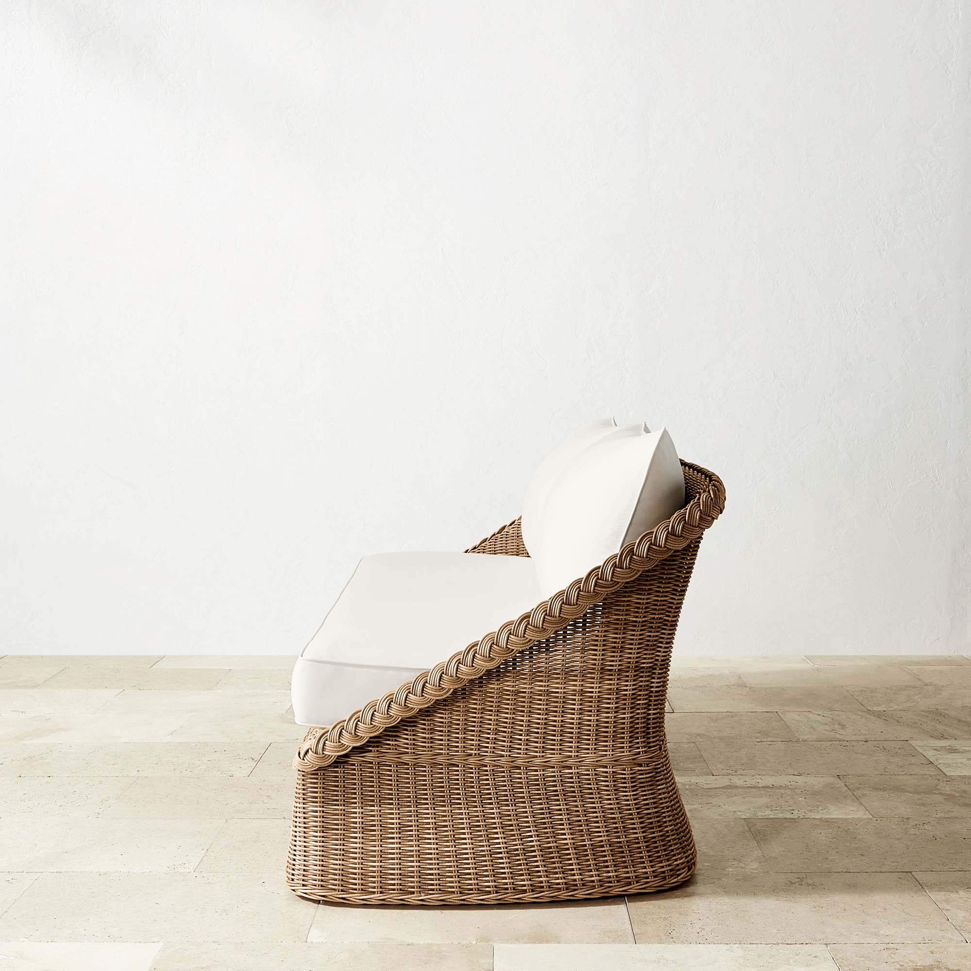 AERIN East Hampton Sofa (78