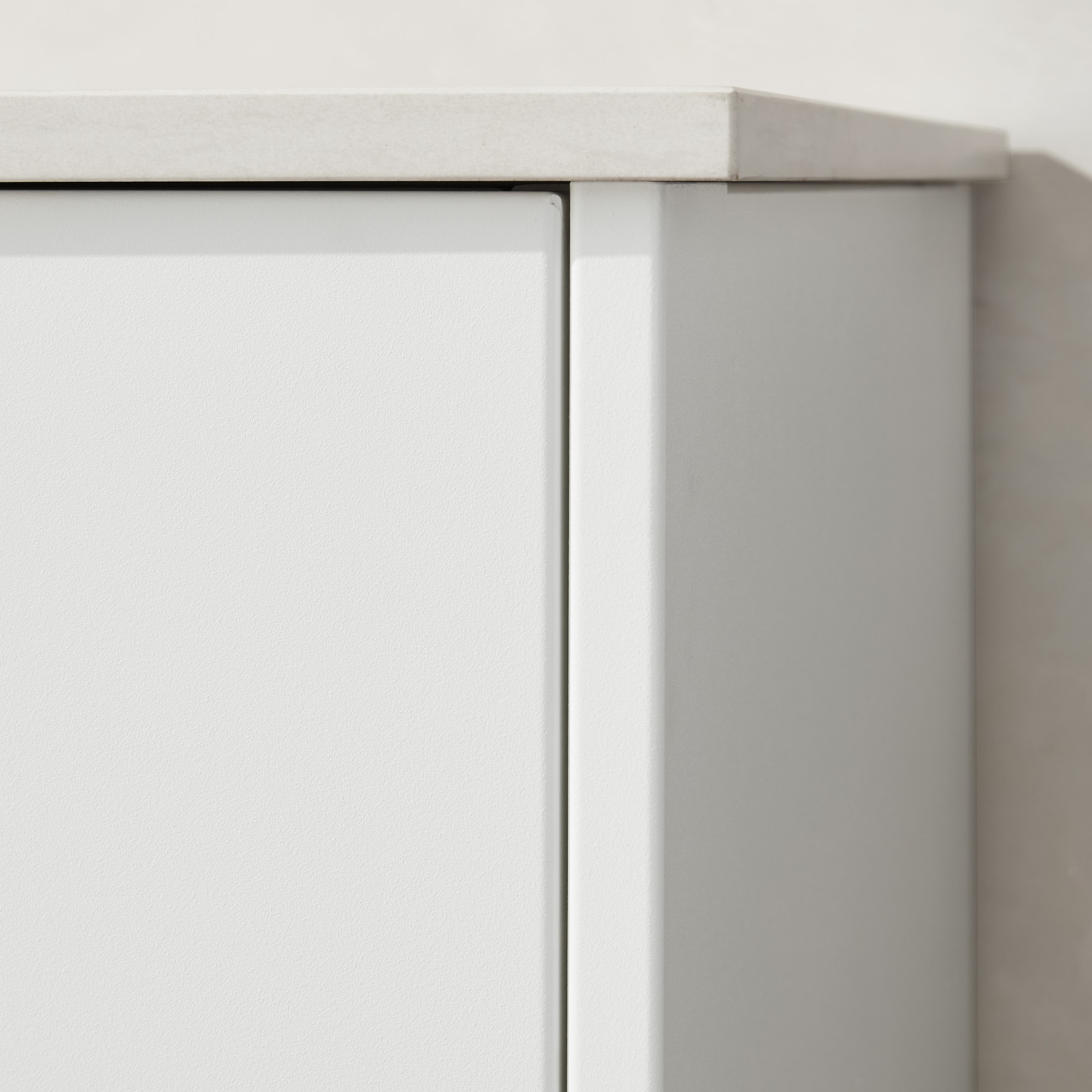 Urban Bonfire Outdoor Kitchen x Hestan 36” Grill and Fridge