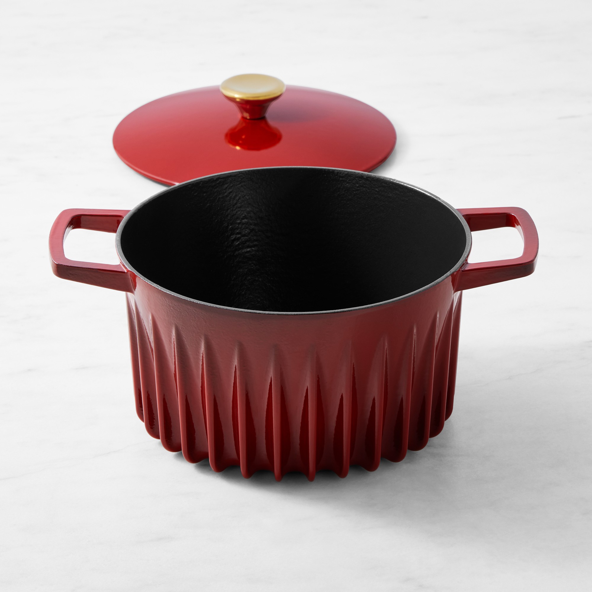 FIREUP Rapid Heat Enameled Cast Iron Dutch Oven, 5 1/2-Qt.