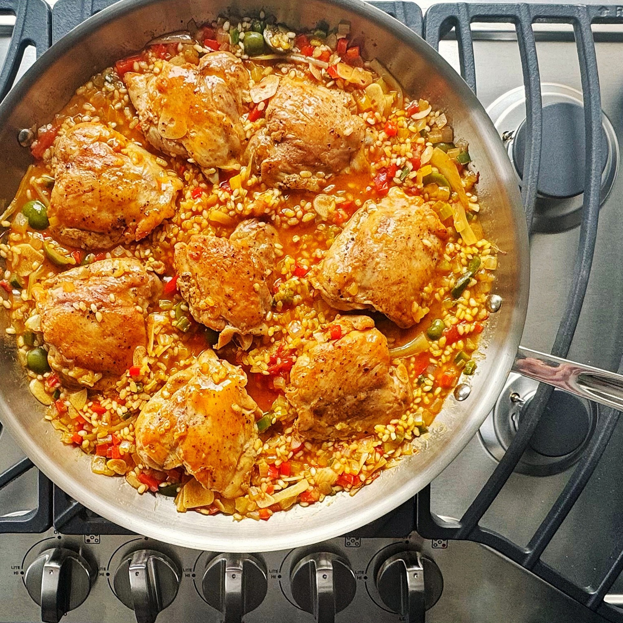 All-Clad D3® Tri-Ply Stainless-Steel Traditional Covered Fry Pan