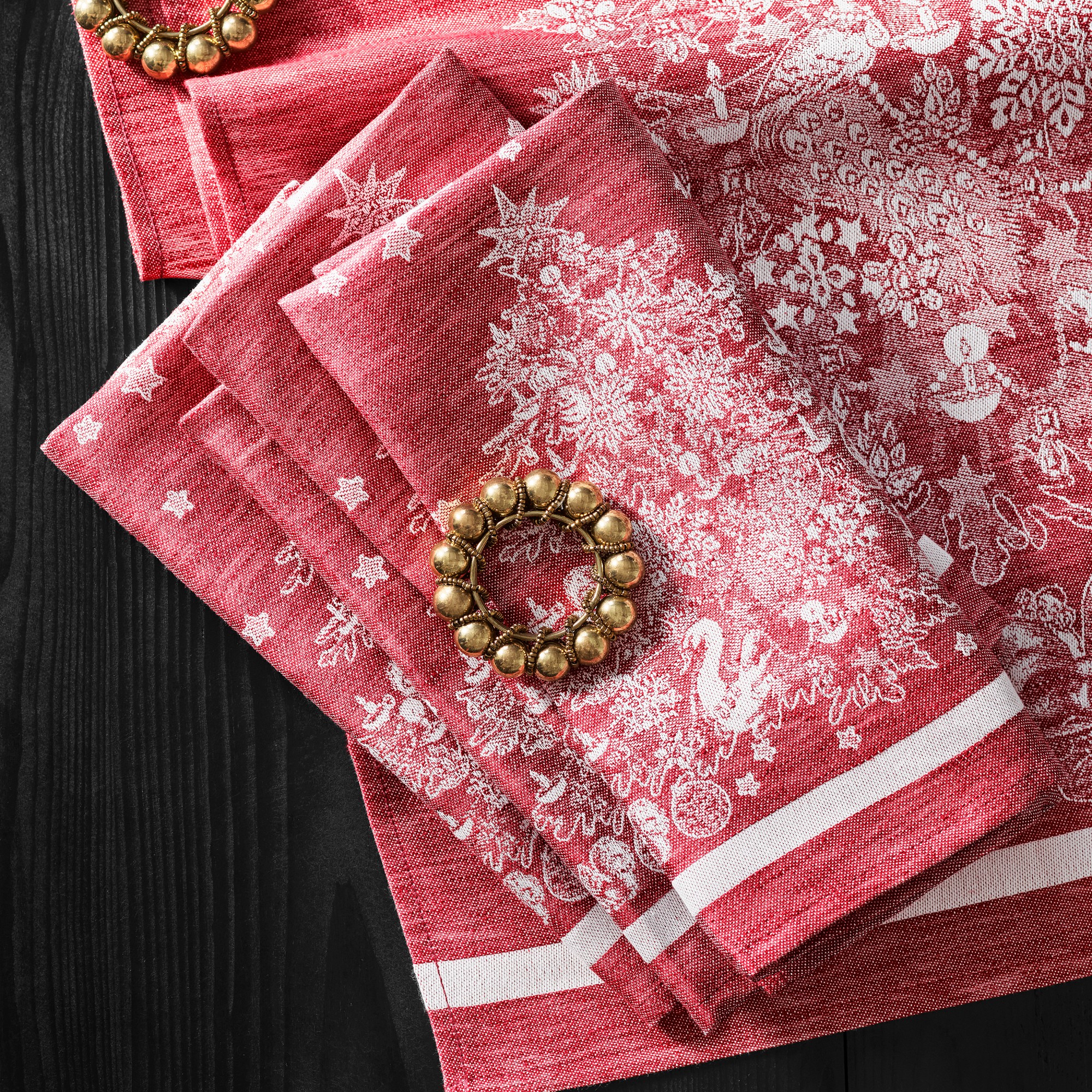 Gold Crown Napkin Rings, Set of 4