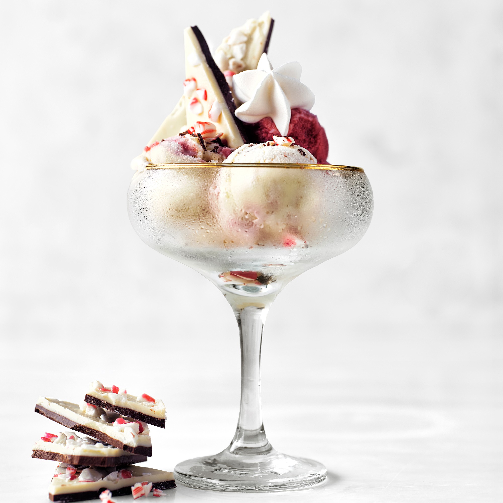 Gold Rim Champagne Coupe Glasses, Set of 4