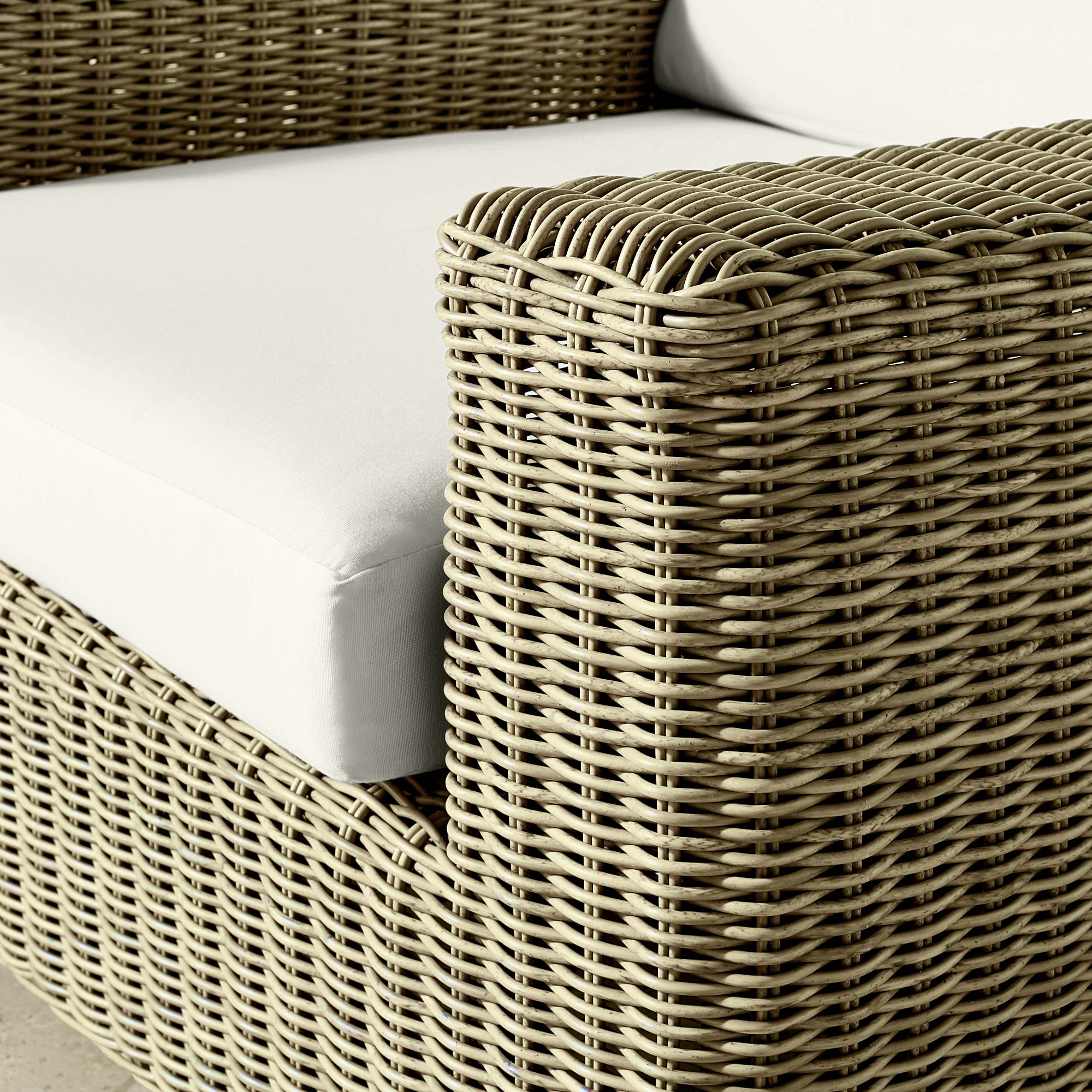 San Clemente Outdoor Swivel Chair