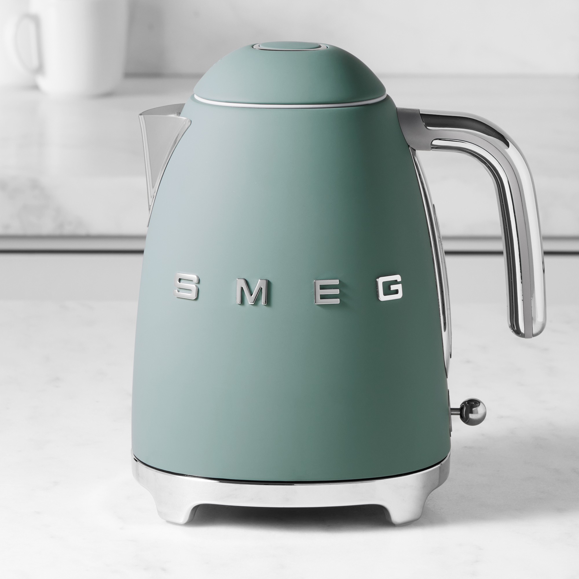 SMEG Electric Kettle