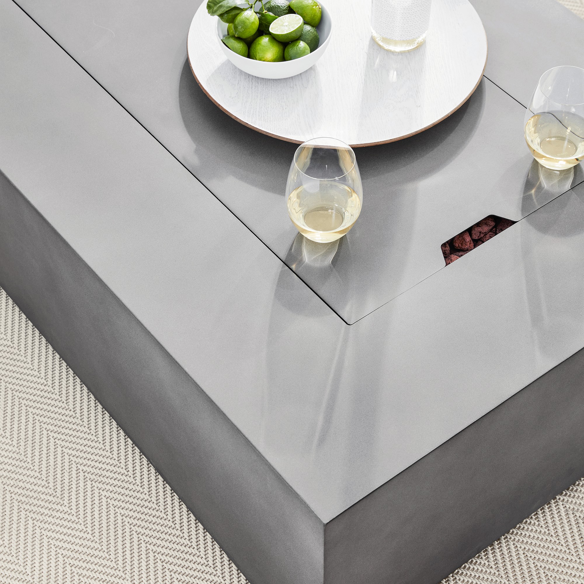 Cardona Rectangular Fire Table (42