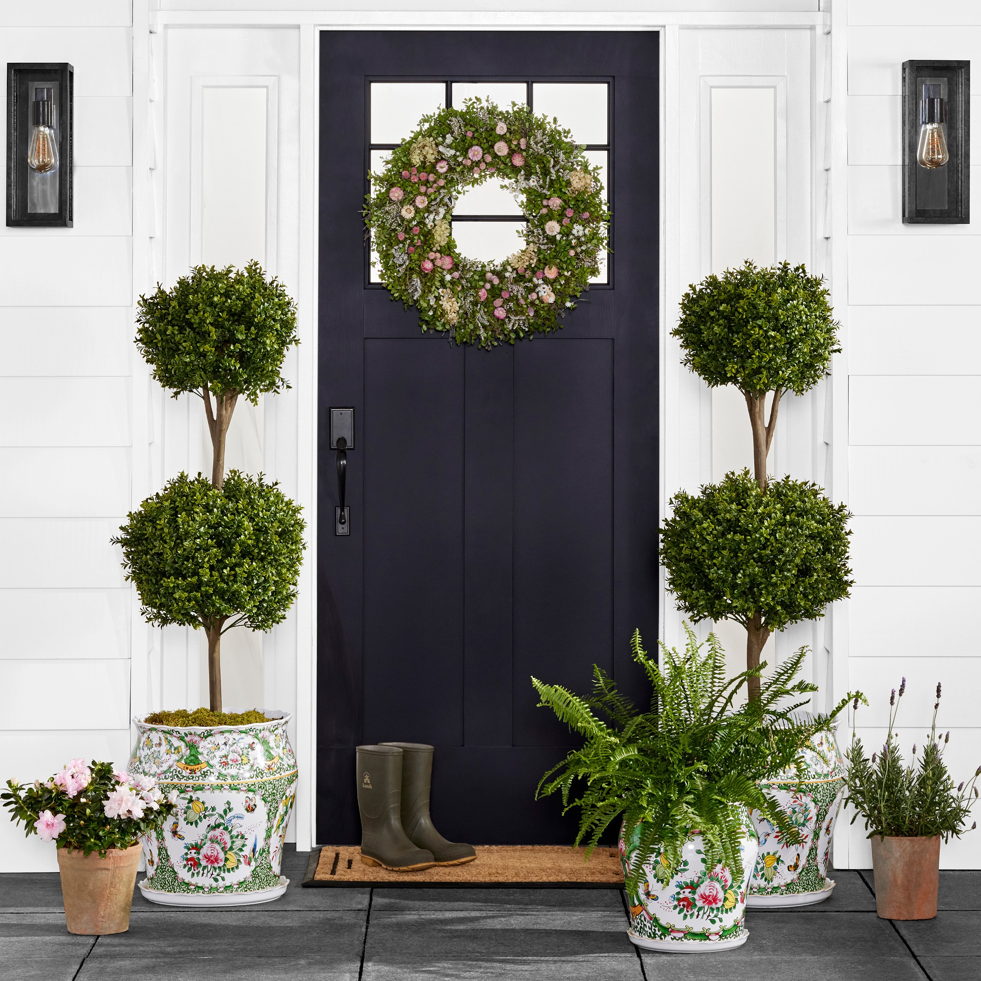 Famille Rose Planter Collection