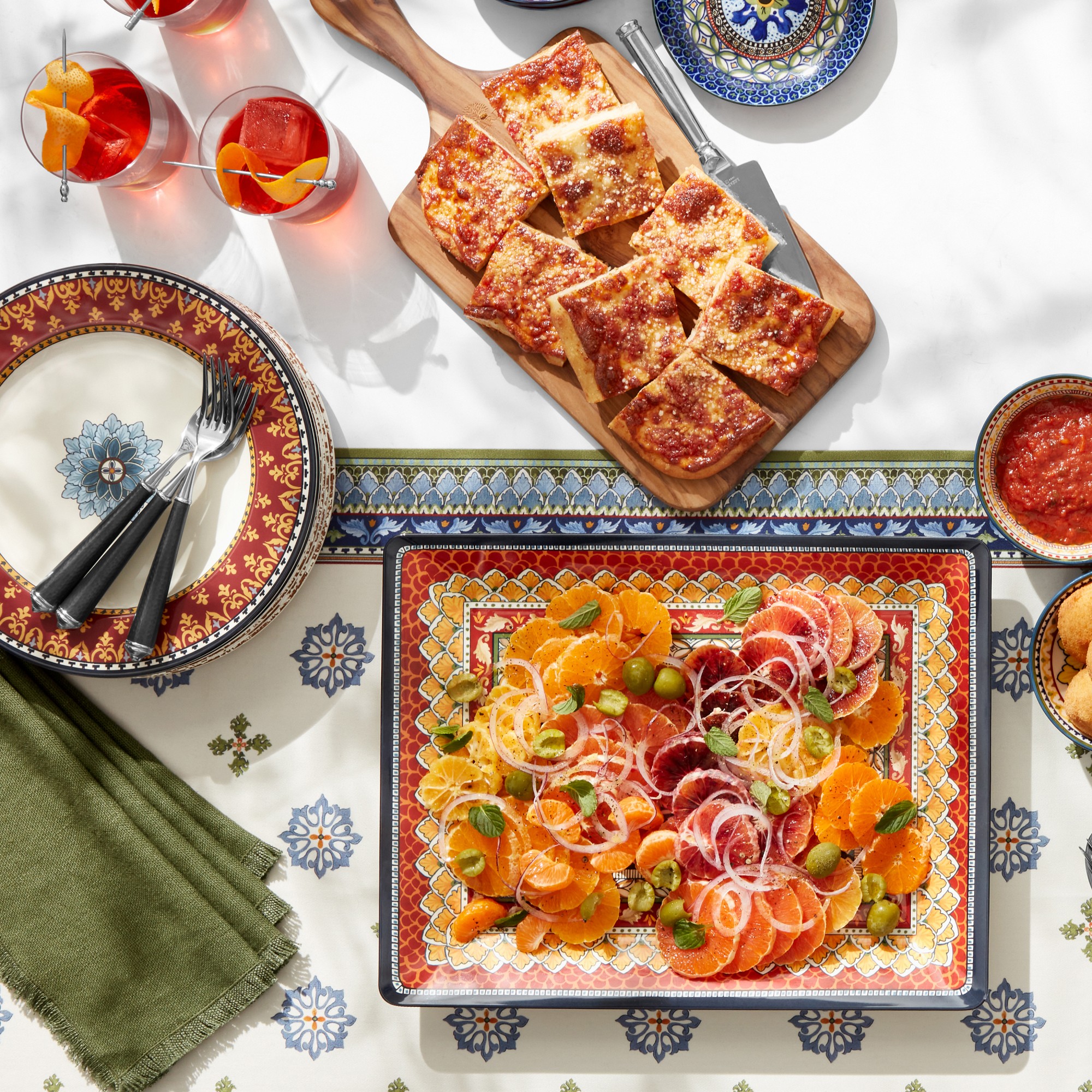 Sicily Verdi Table Runner