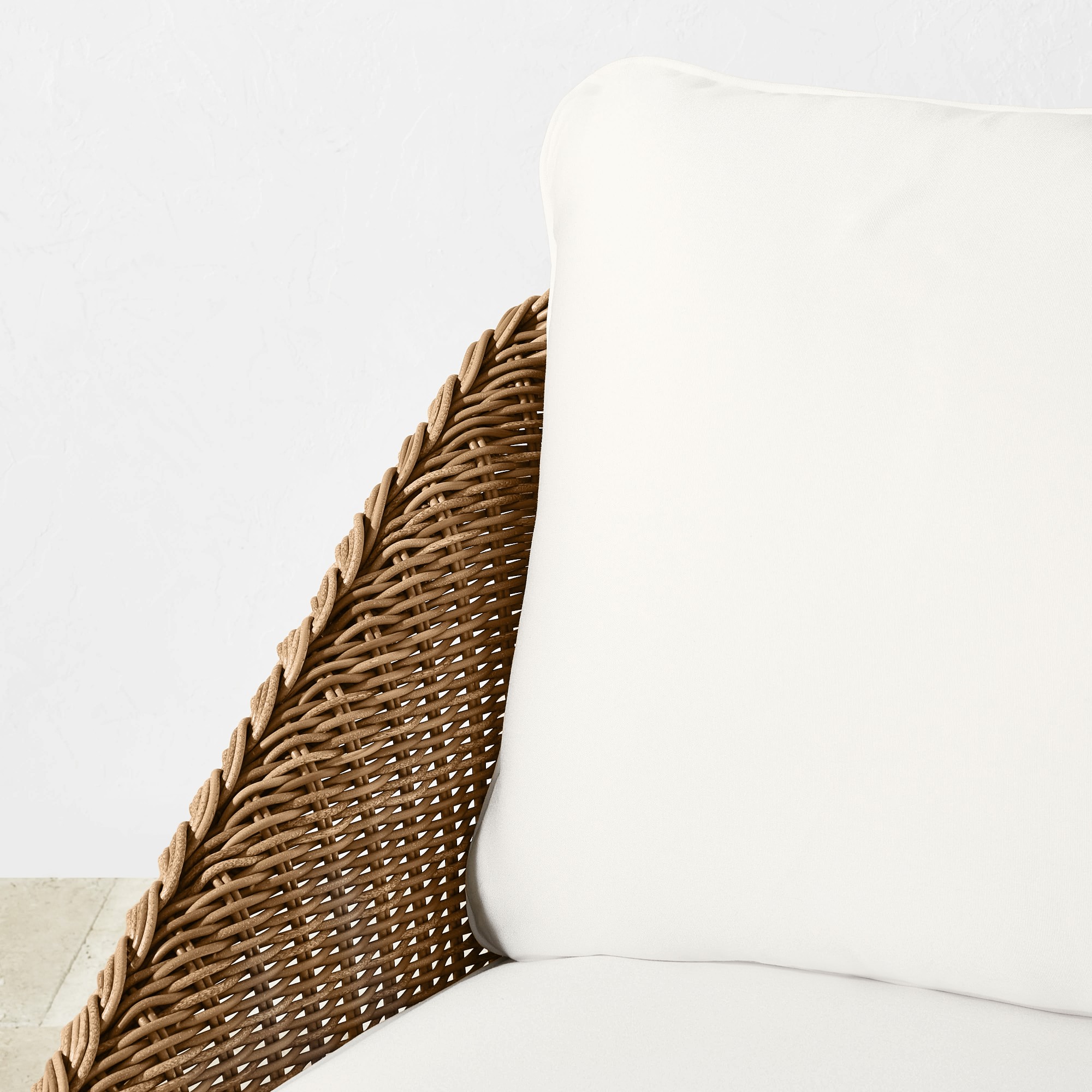 AERIN East Hampton Sofa (78