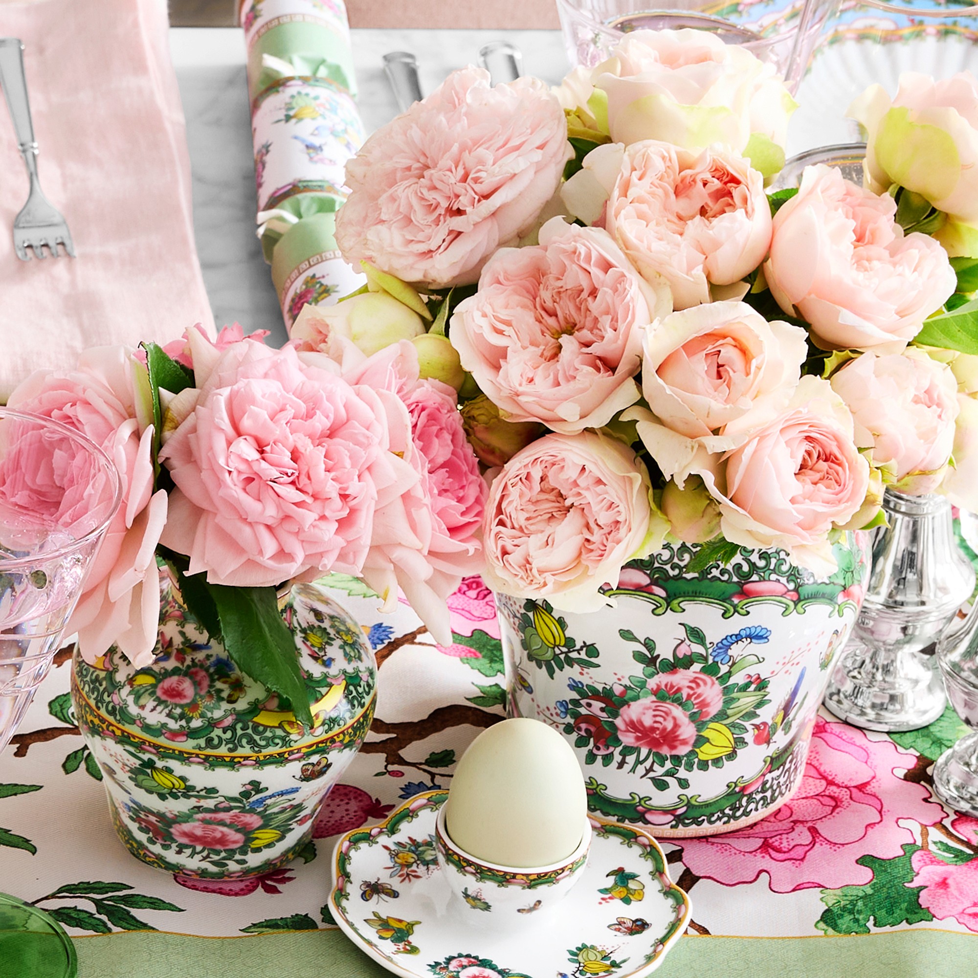 Canton Rose Floral Table Runner