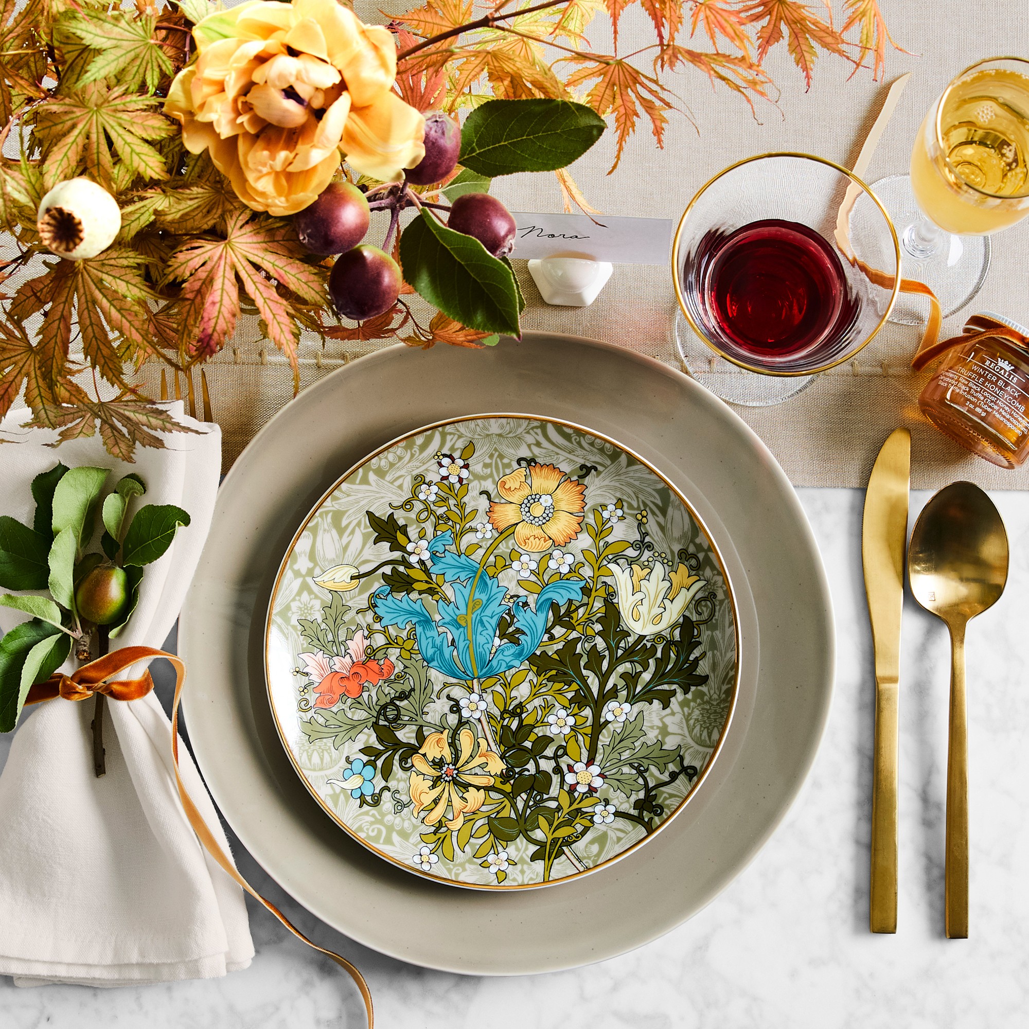 Gold Rim Goblets, Set of 4