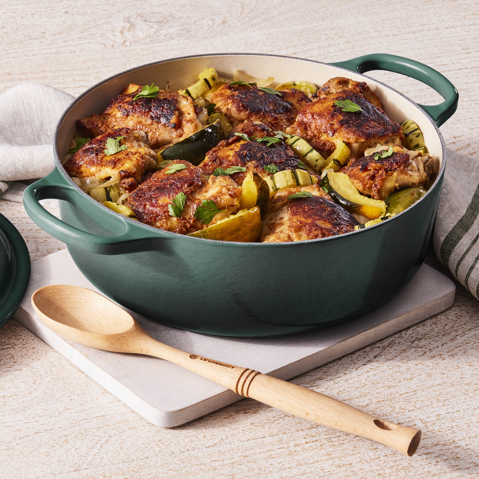 Le Creuset Signature Enameled Cast Iron Round Wide Dutch Oven, 6 3/4-Qt.