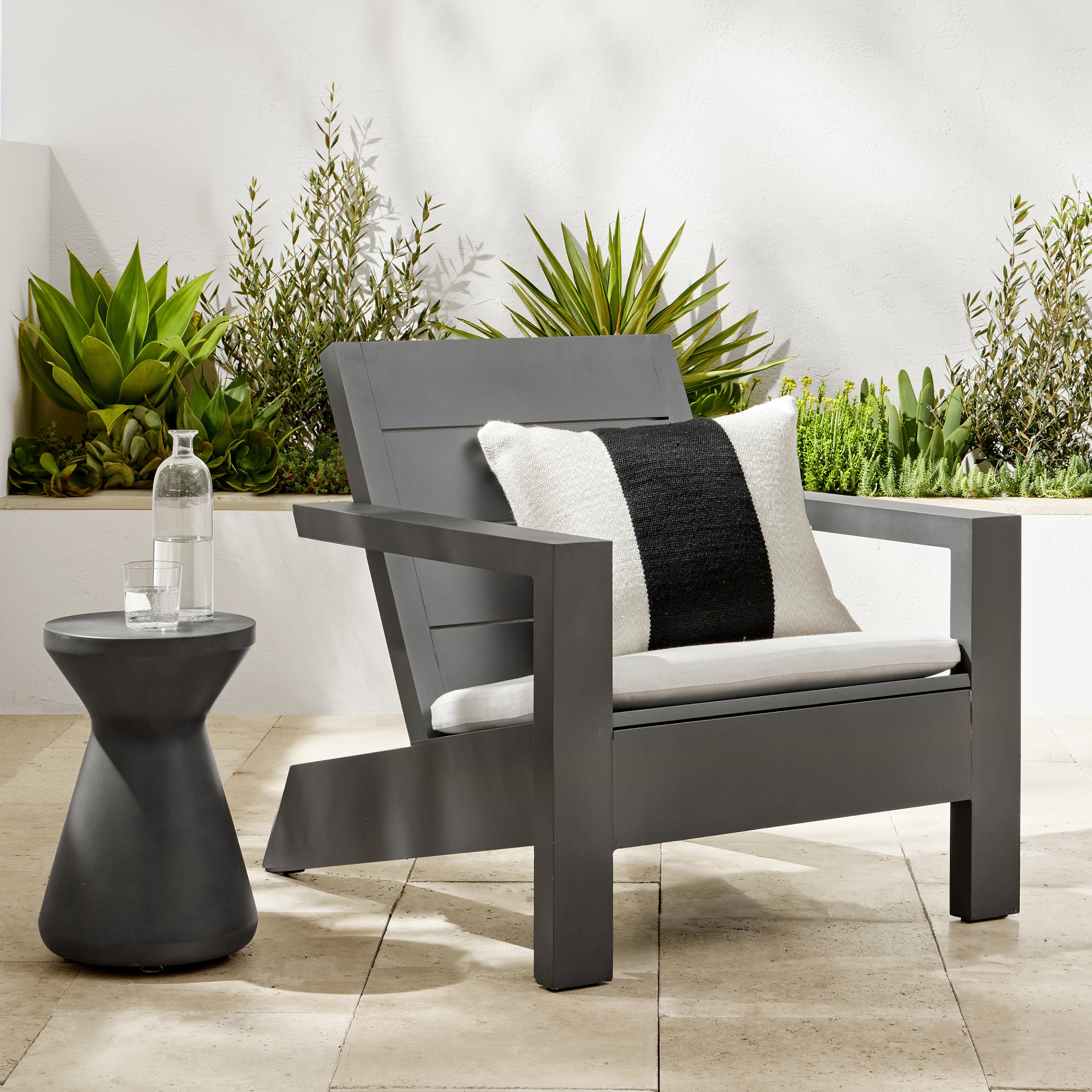 Larnaca Metal Outdoor Cushions