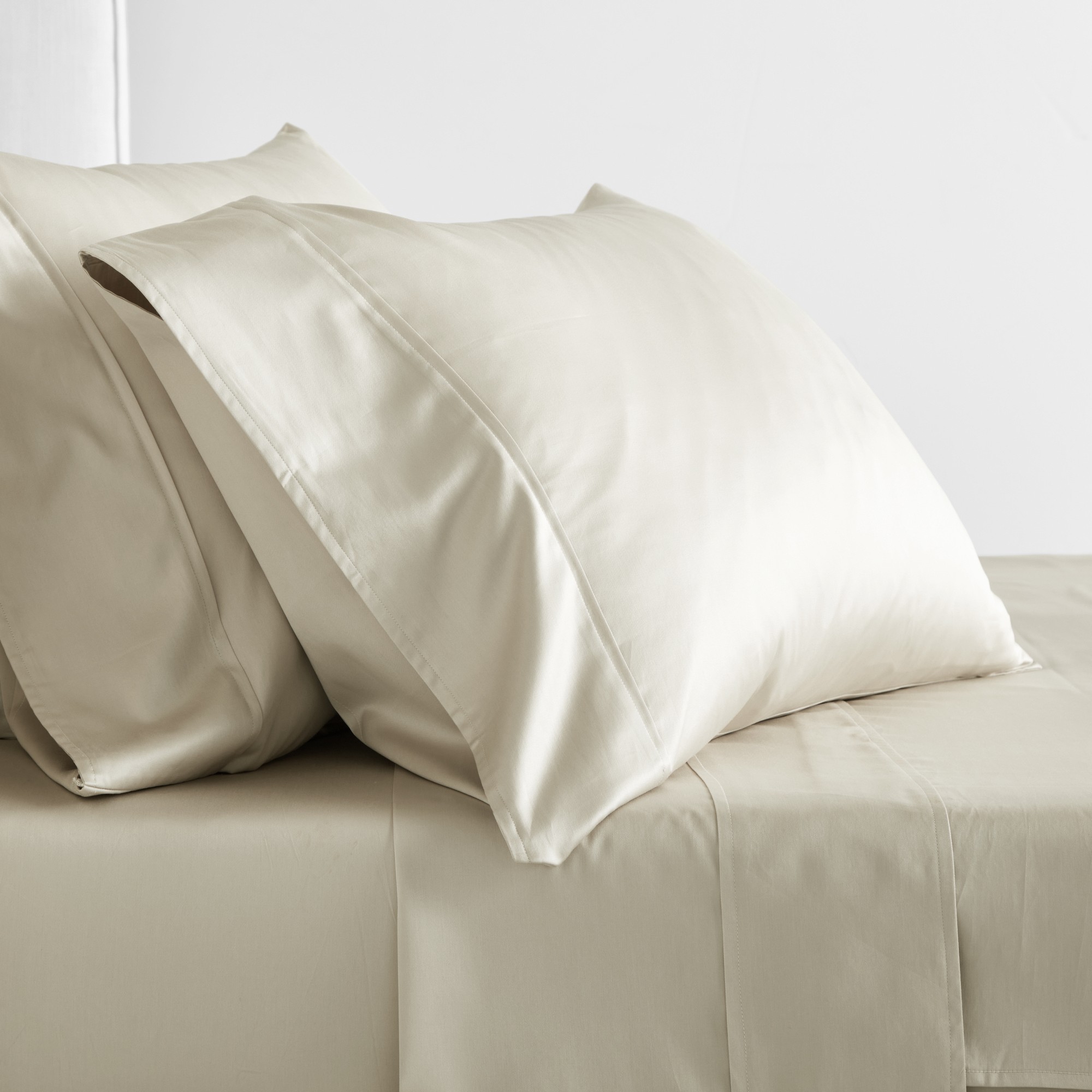 Chambers® 600TC Sateen Pillowcases, Set of 2, Light Grey