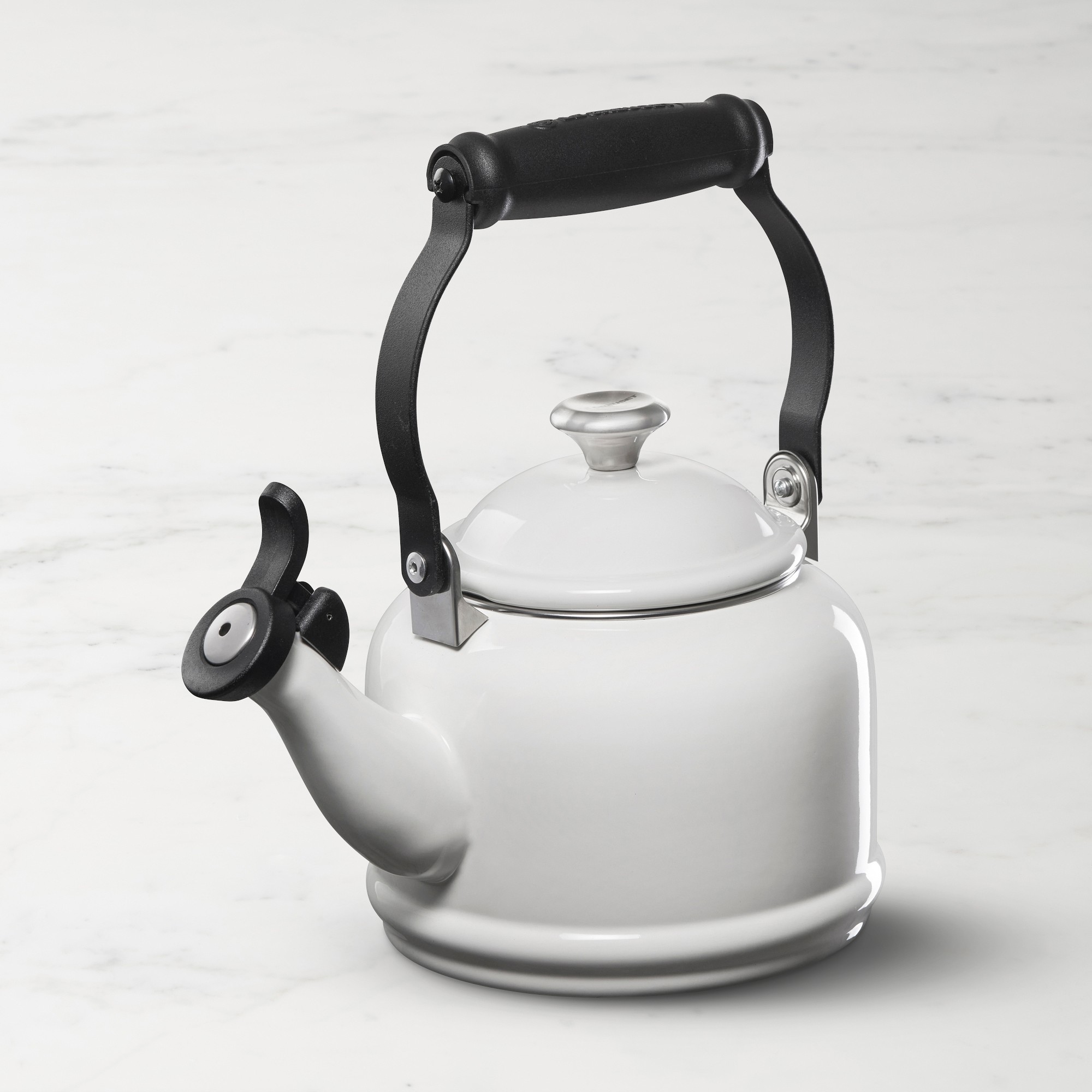 Le Creuset Classic Demi Tea Kettle