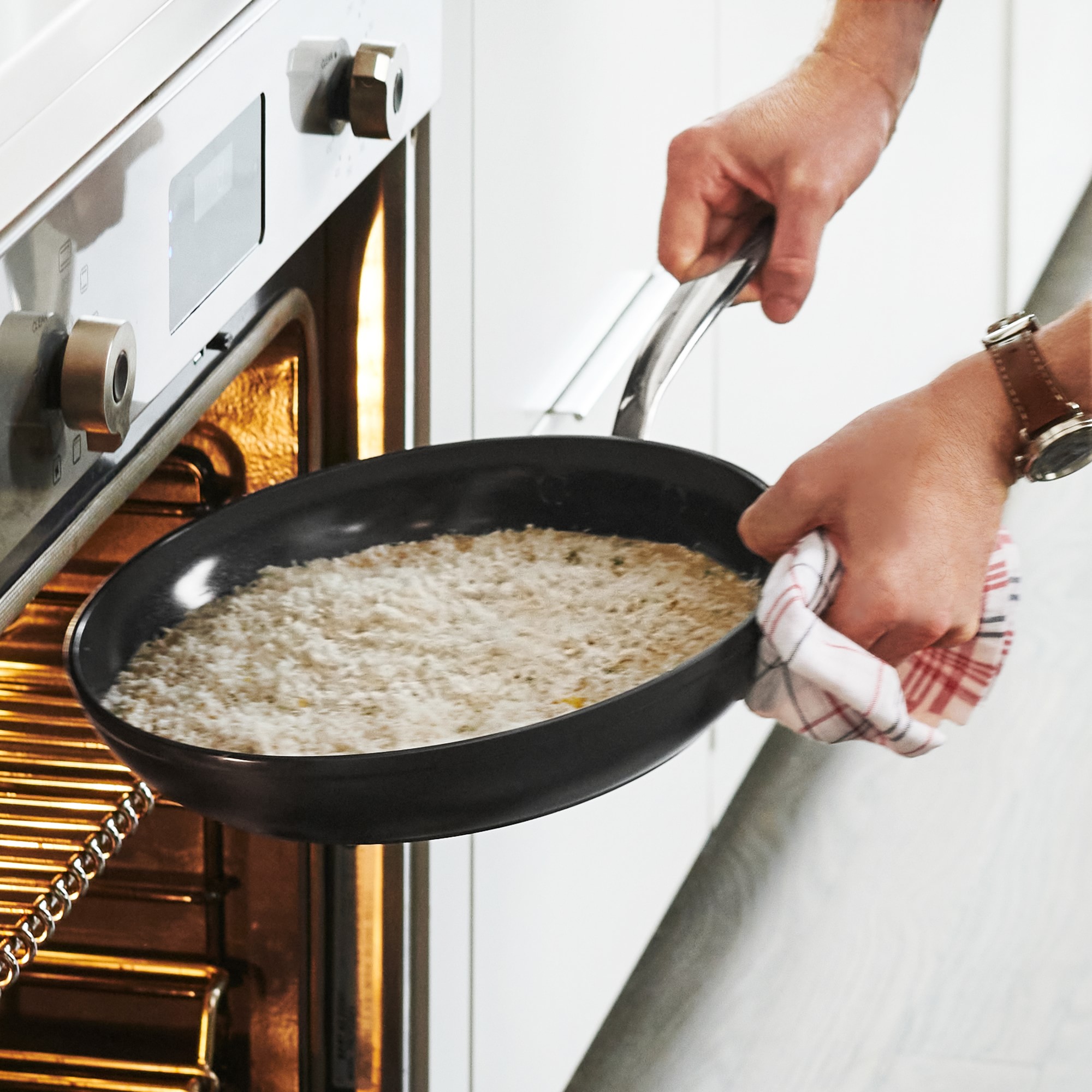 GreenPan™ Premiere Hard Anodized Ceramic Nonstick Covered Fry Pan