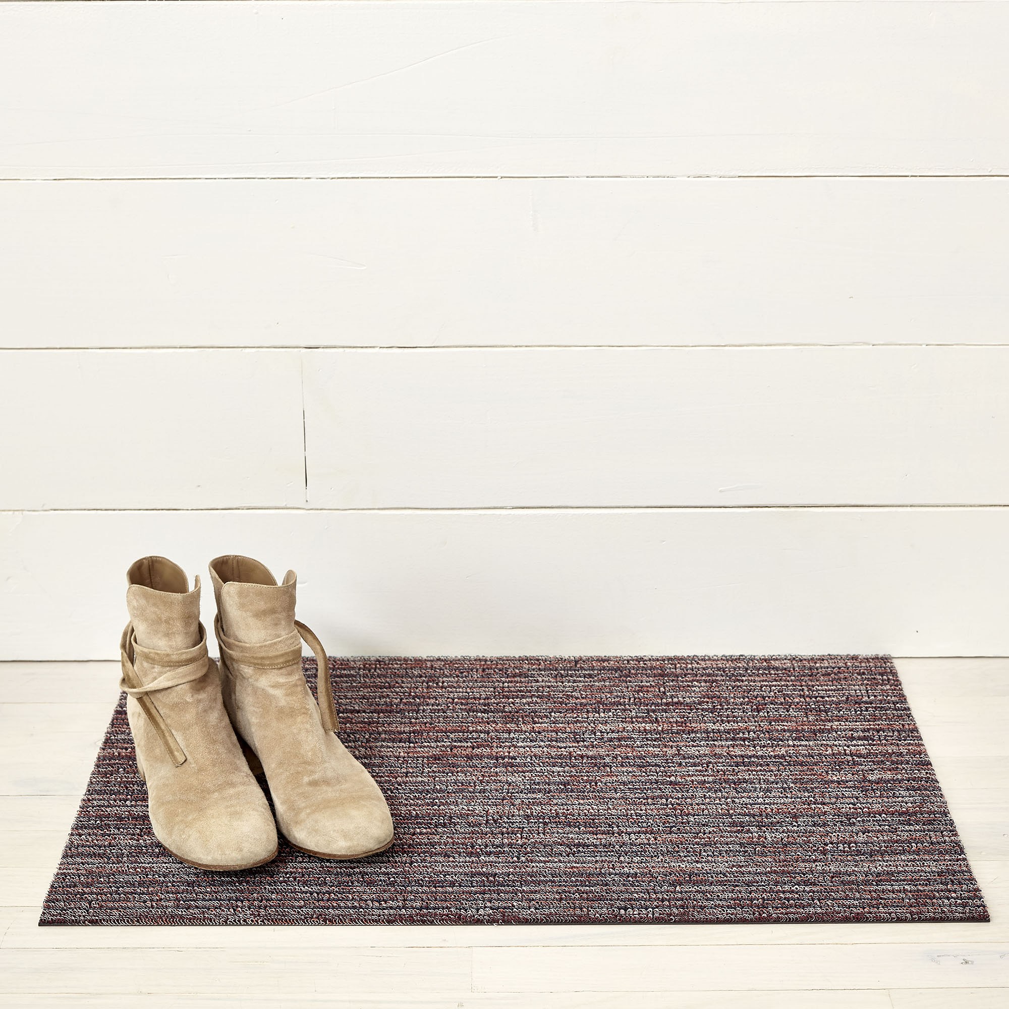 Chilewich Easy Care Skinny Stripe Shag Floormat