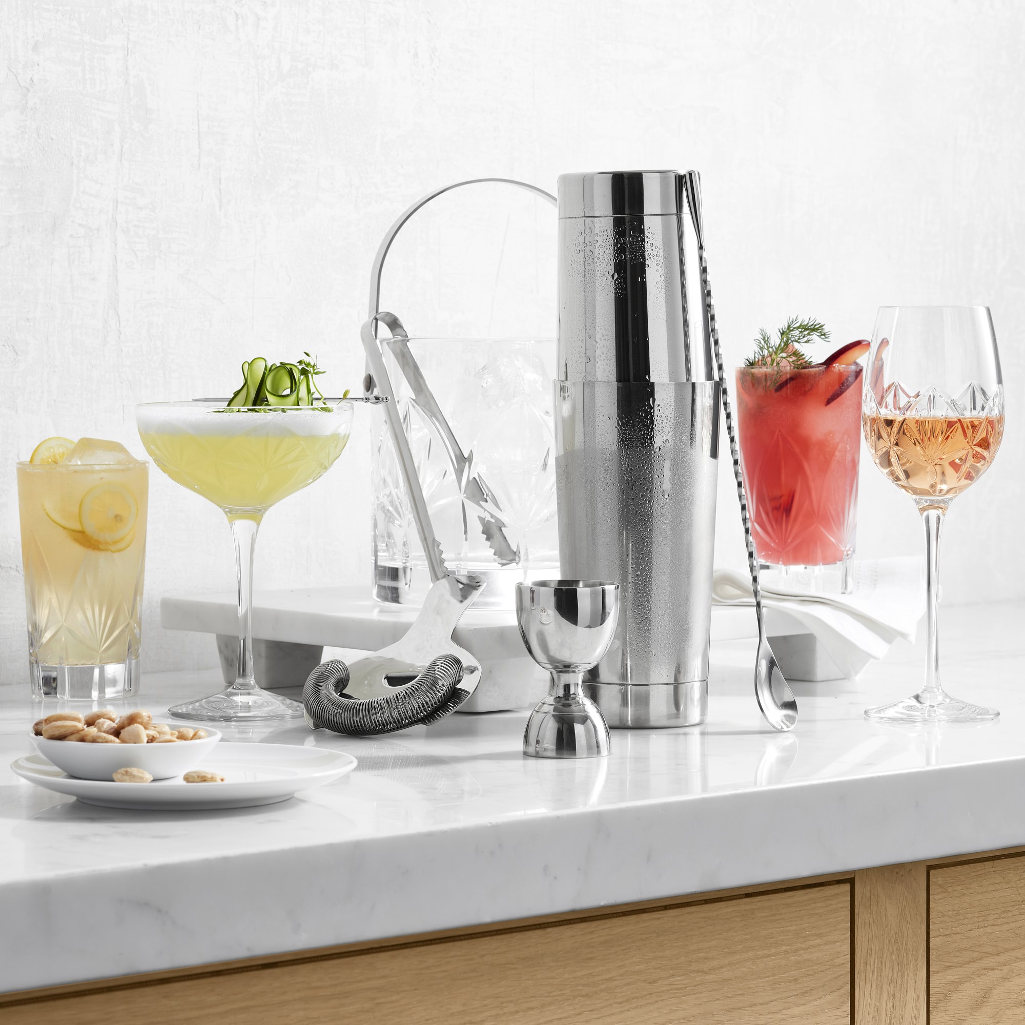 Williams Sonoma Signature Single-Wall Cocktail Shaker