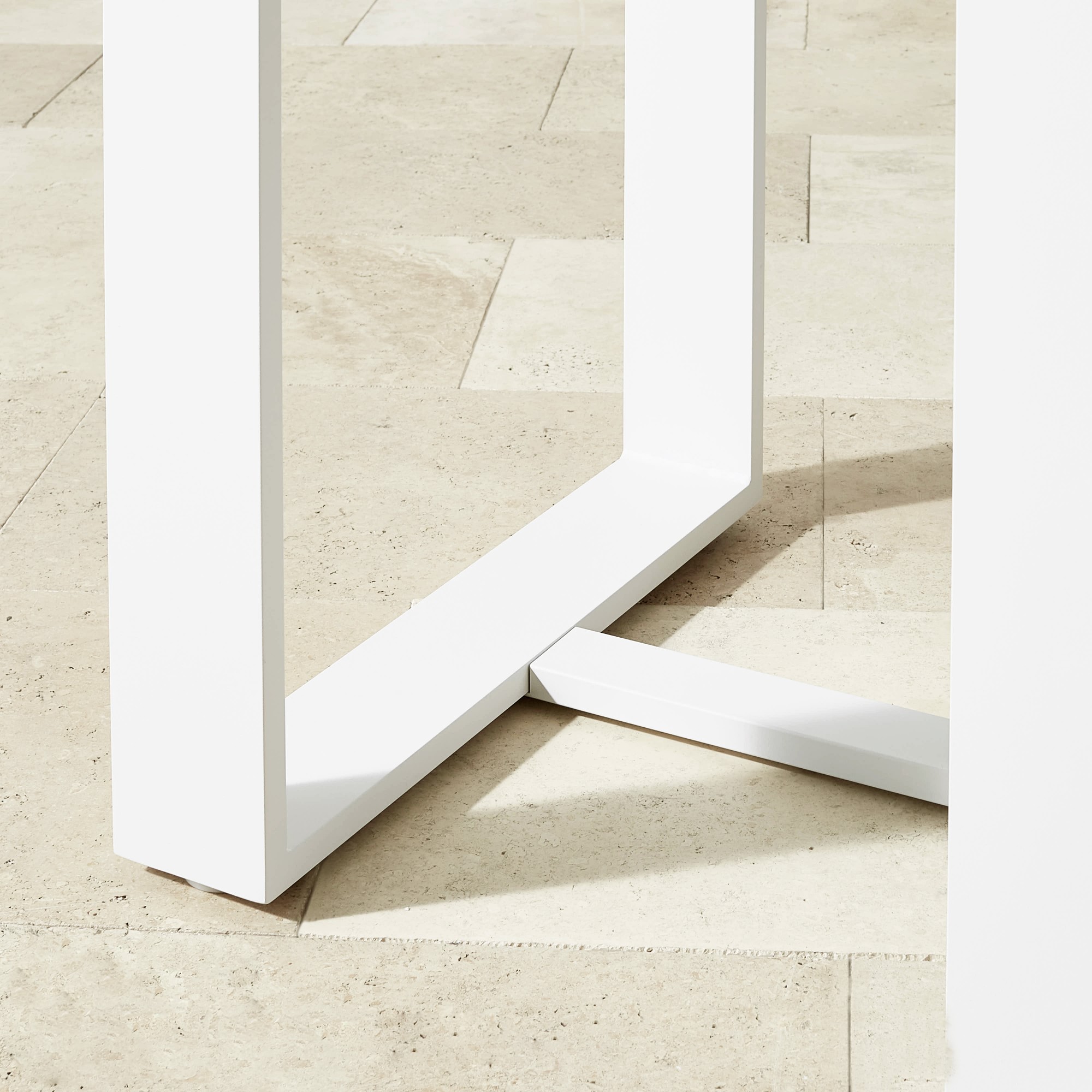 Santa Barbara Outdoor White Metal Bar Table (37.5