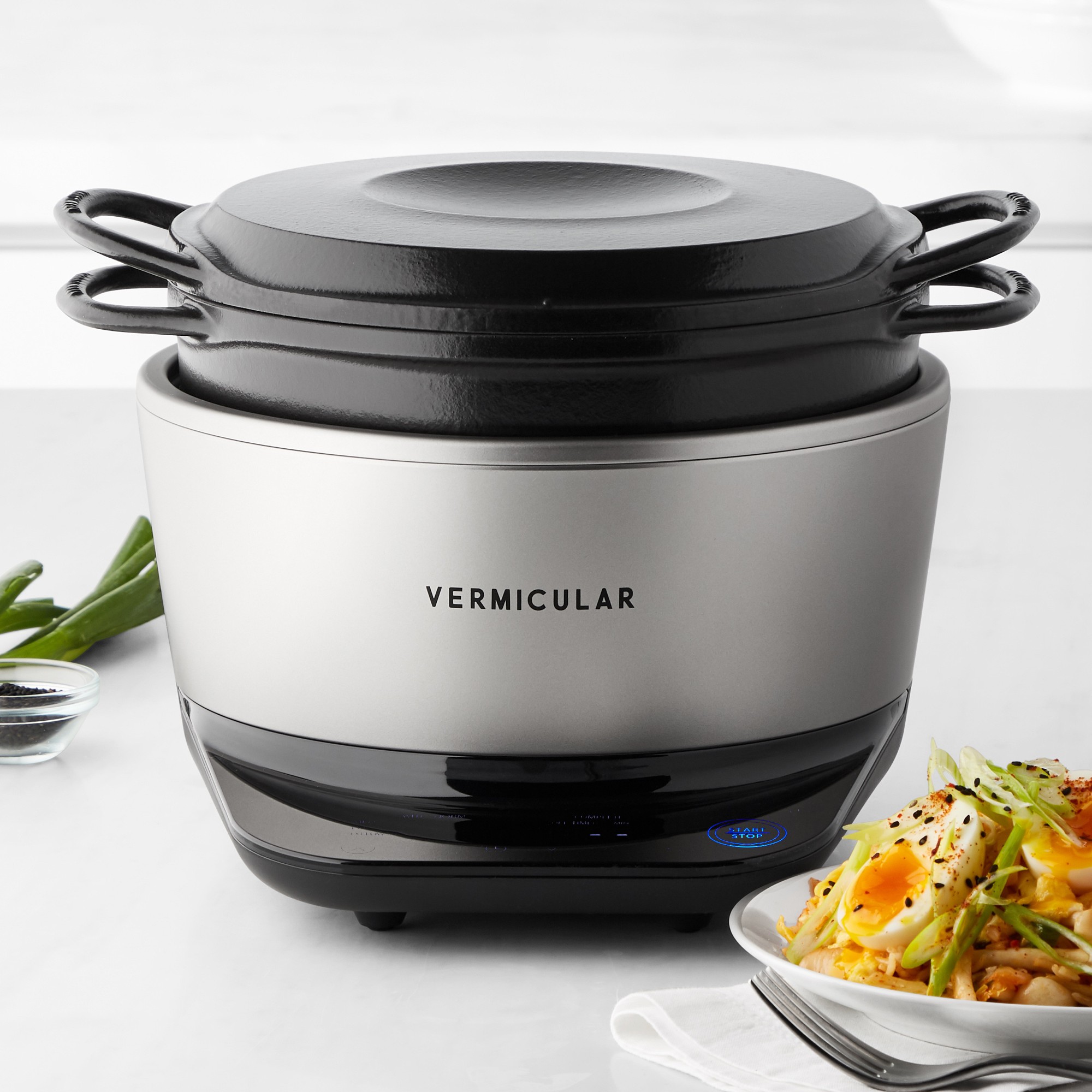 Vermicular Musui-Kamado Cast Iron Induction Cooker, 4-Qt.