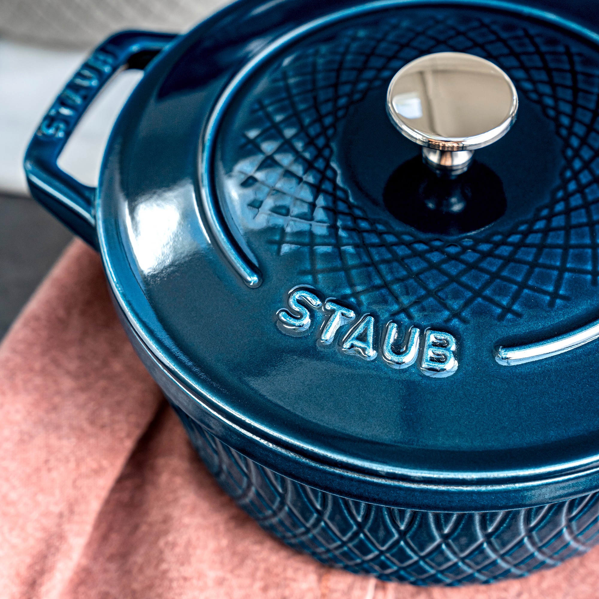 Staub Enameled Cast Iron Embossed Twist Dutch Oven, 4 1/4-Qt.