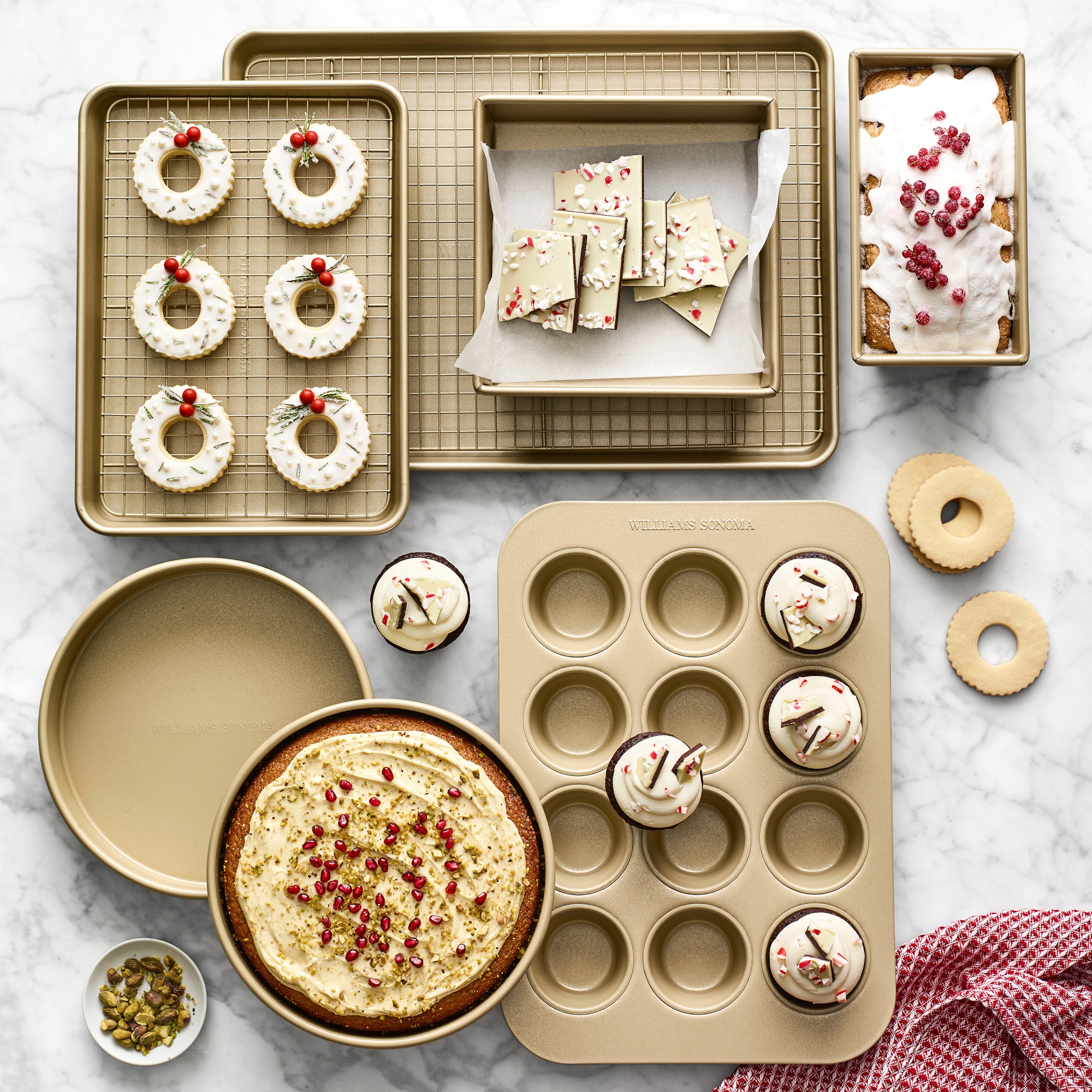 Williams Sonoma Goldtouch® Pro Nonstick Bakeware, Set of 9