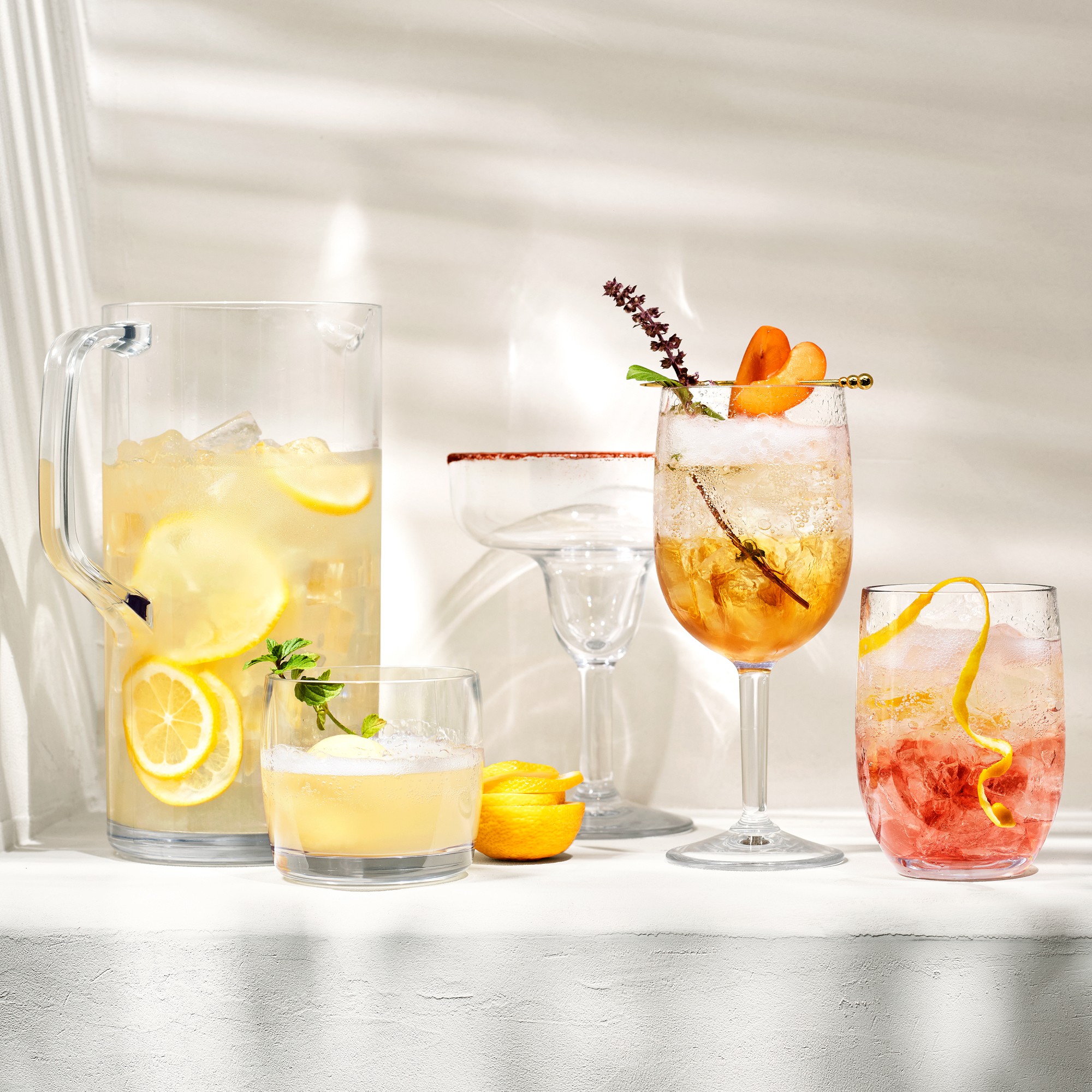 DuraClear® Tritan Outdoor Pitcher