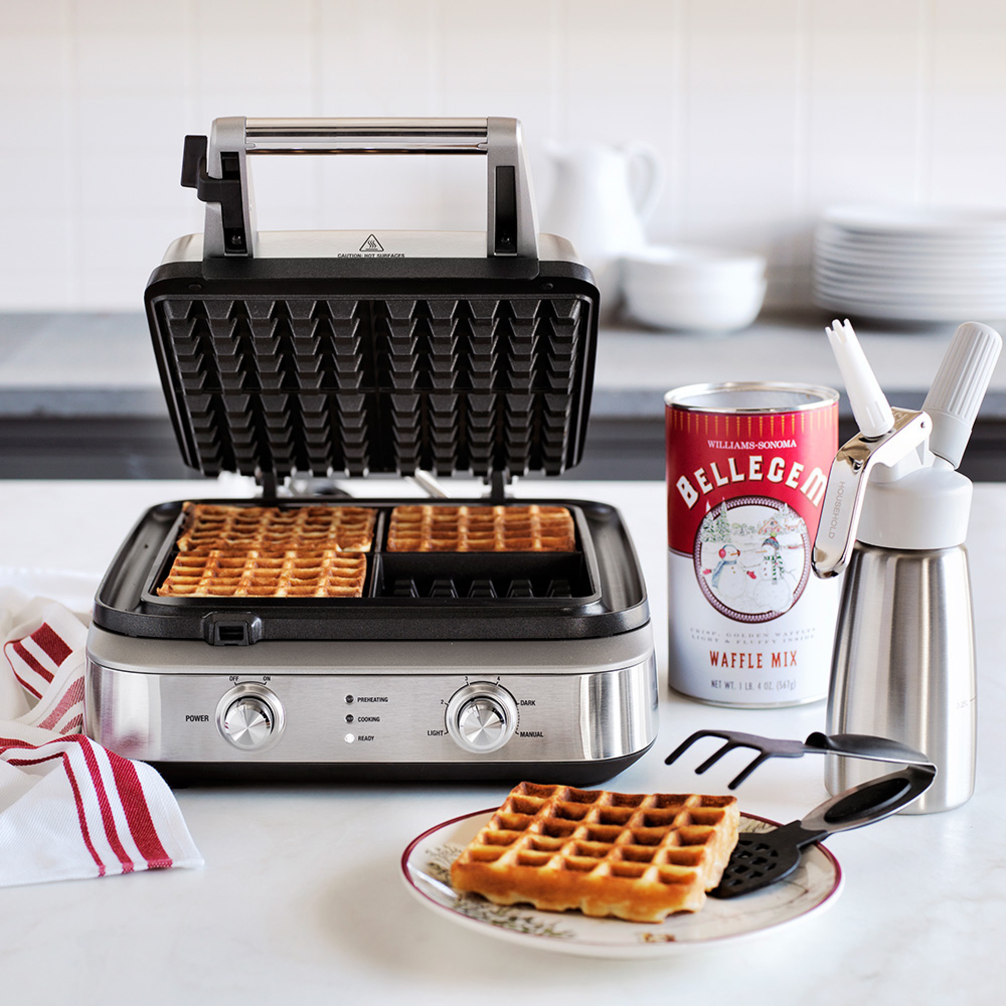Breville Smart Waffle™ Maker