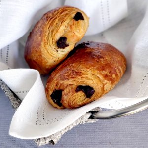 Le Marais Pain au Chocolat, Set of 12