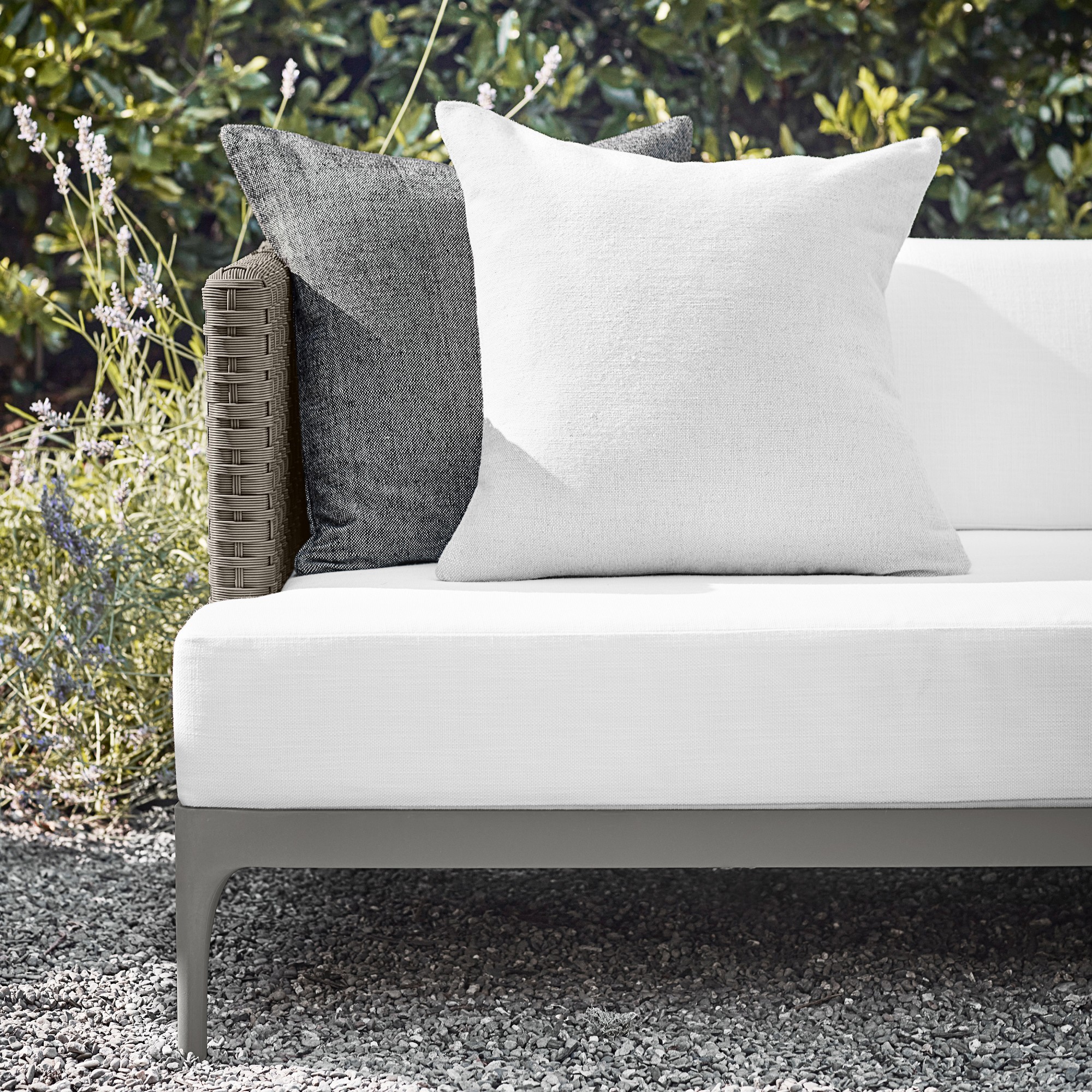 Palisades Outdoor 3 Seat Sofa (63