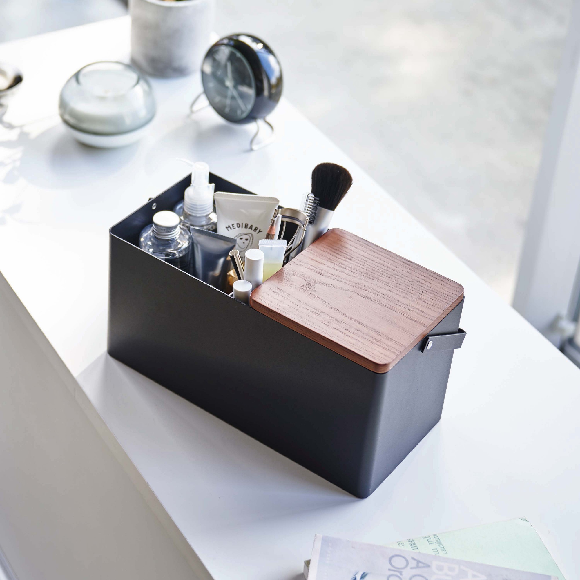 Yamazaki Home Makeup Organizer with Mirror