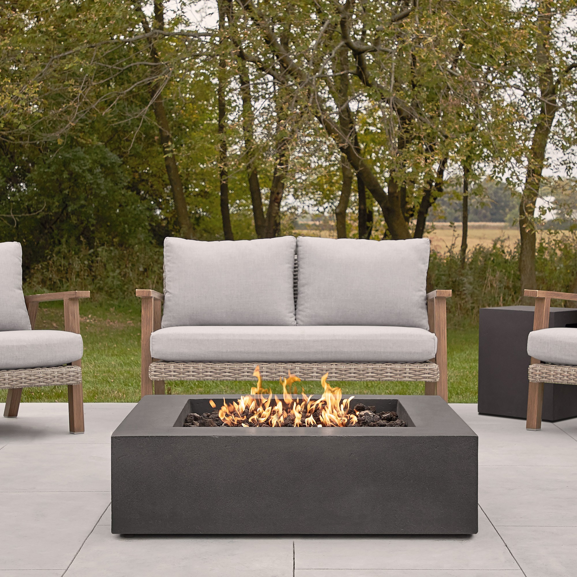 Avila Square Propane Fire Table (42.5