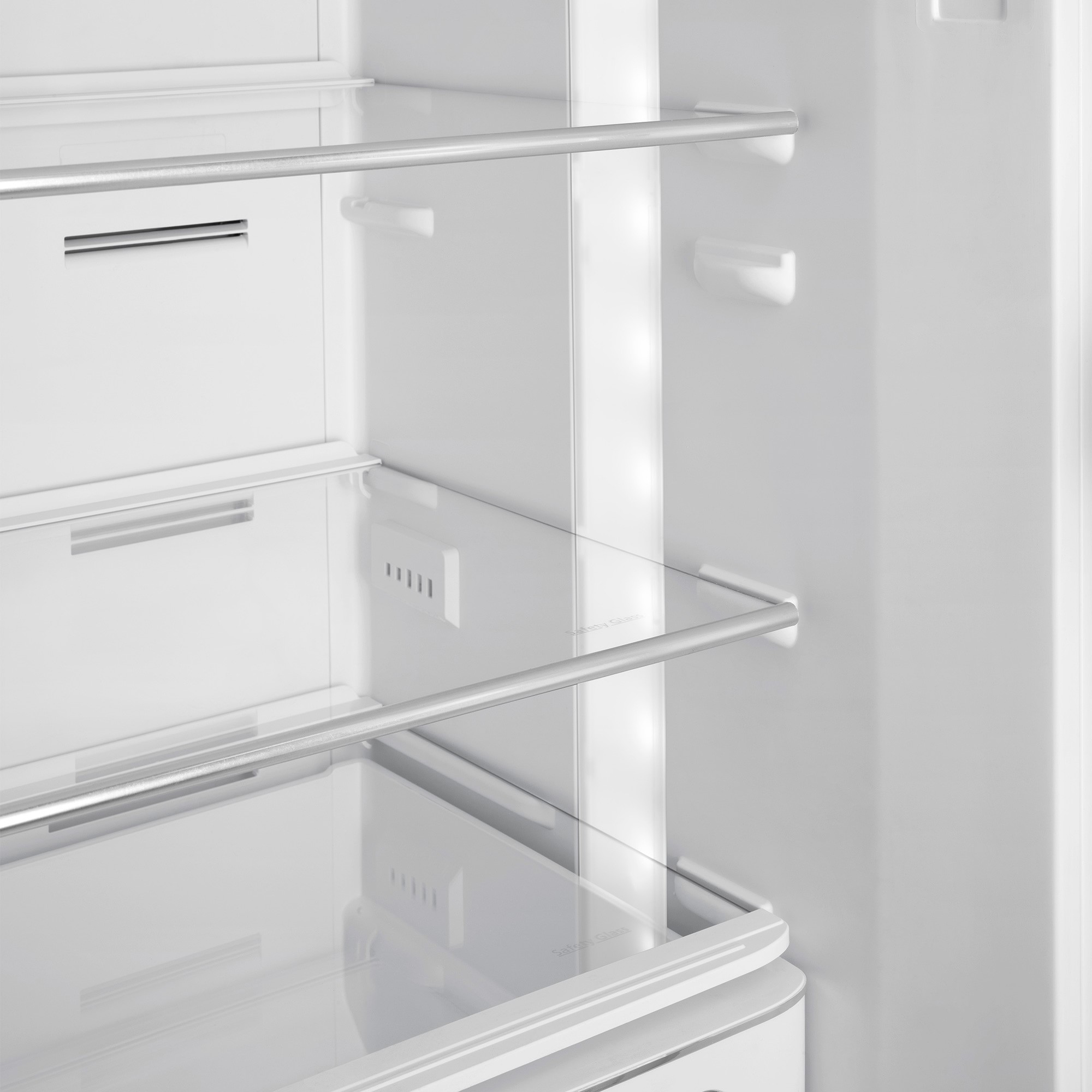 SMEG 50's Style Retro FAB 32 Refrigerator with Freezer