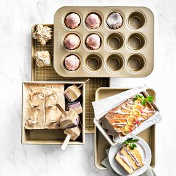 Williams Sonoma Goldtouch® Pro Nonstick Loaf Pan