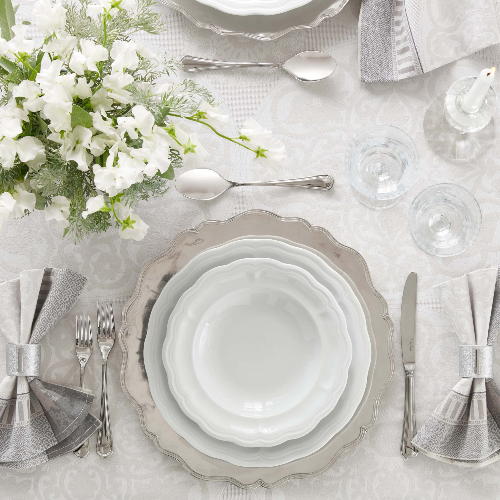 Jacquard Malta Tablecloth