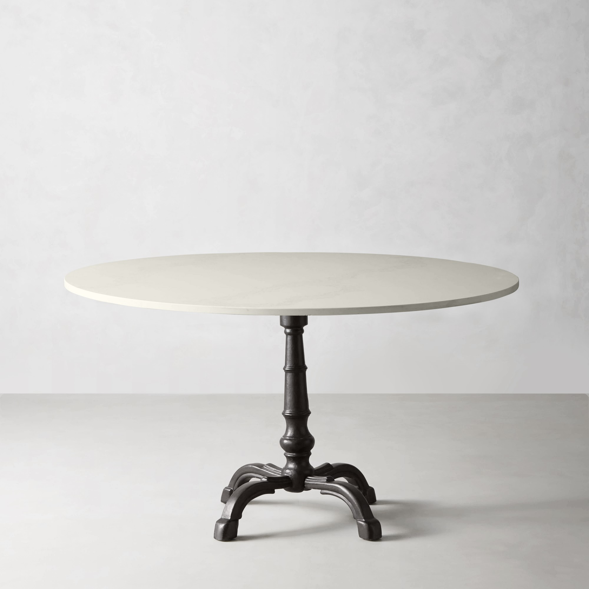 La Coupole Round Iron Bistro Table (42