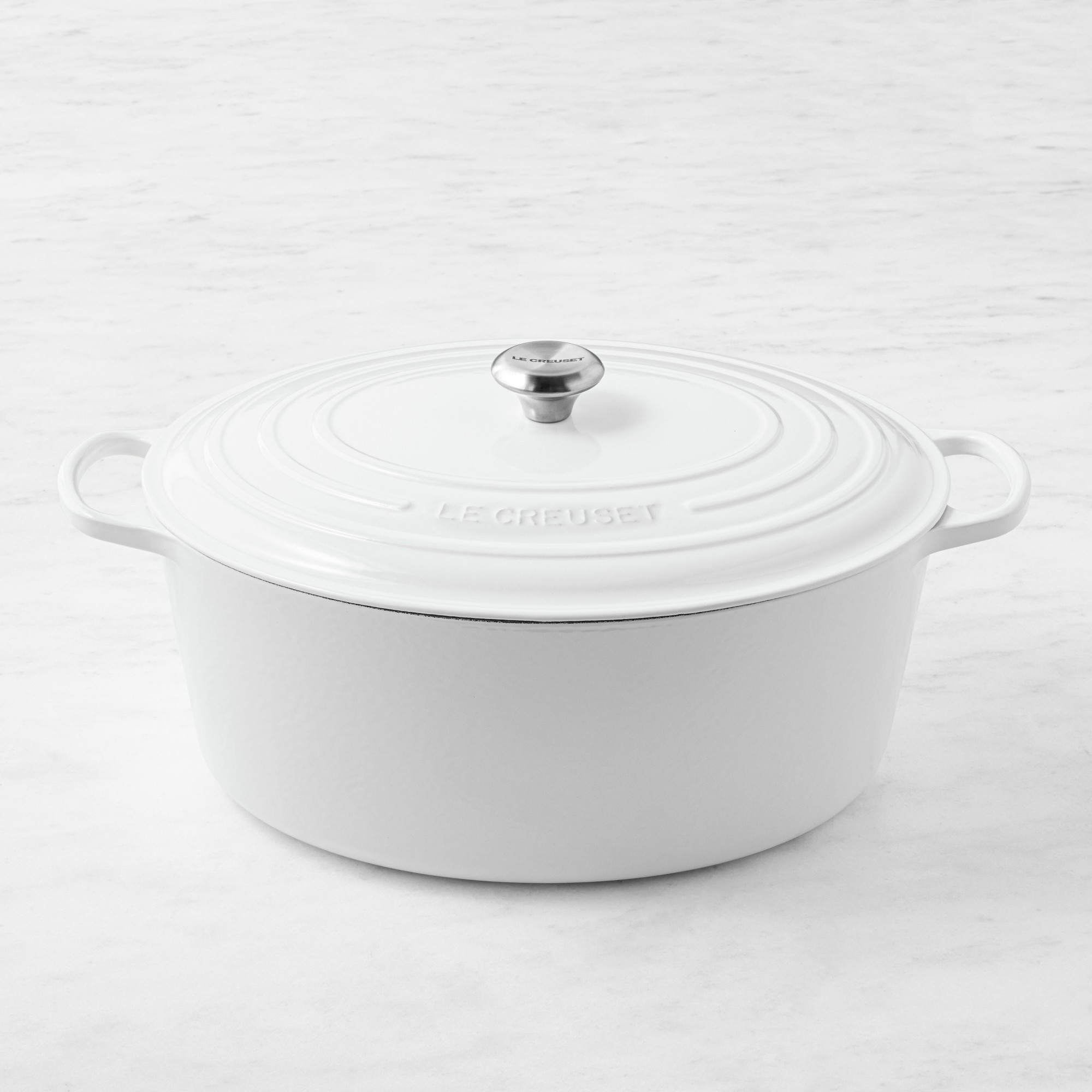 Le Creuset Signature Enameled Cast Iron Oval Dutch Oven