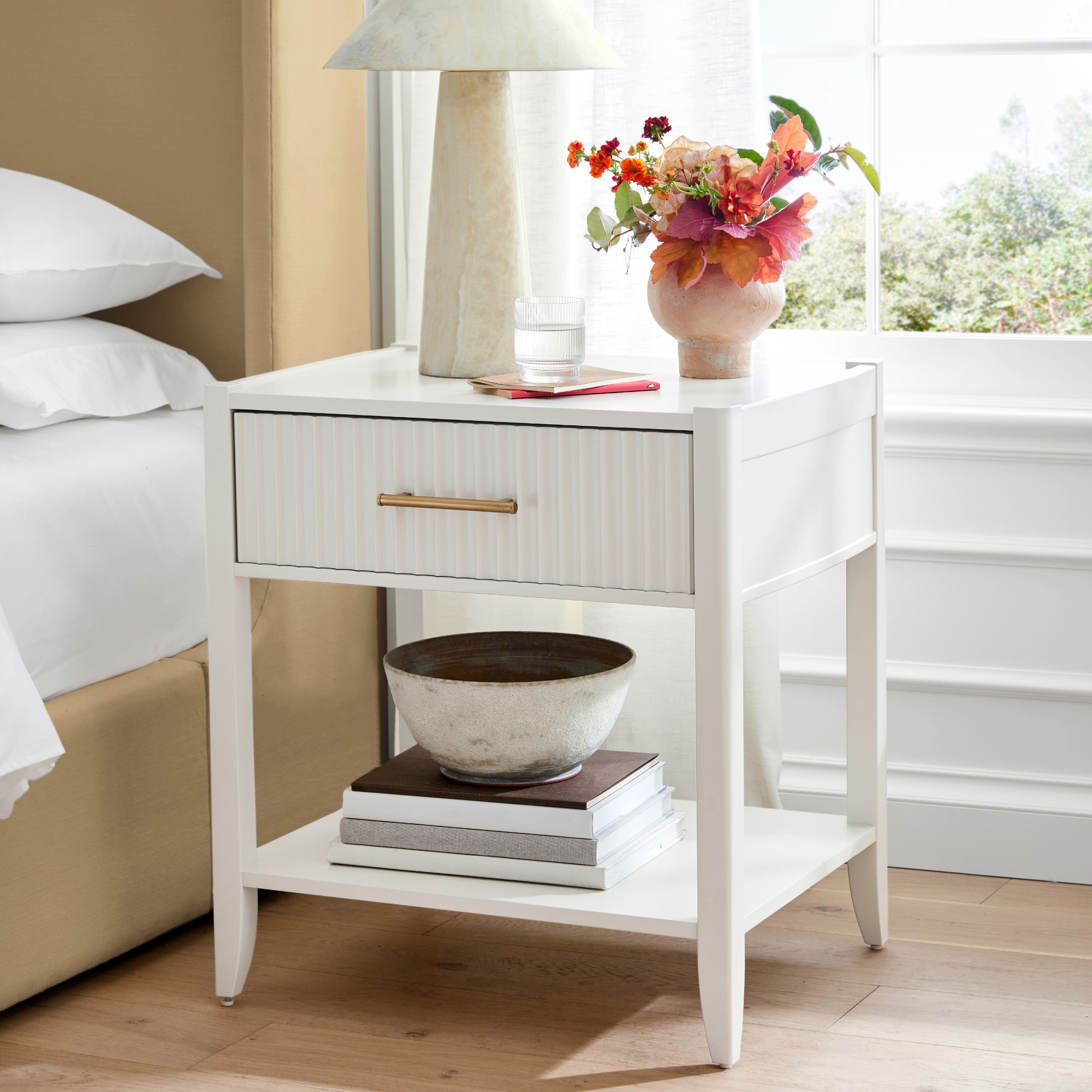 Lewis 1-Drawer Nightstand (26