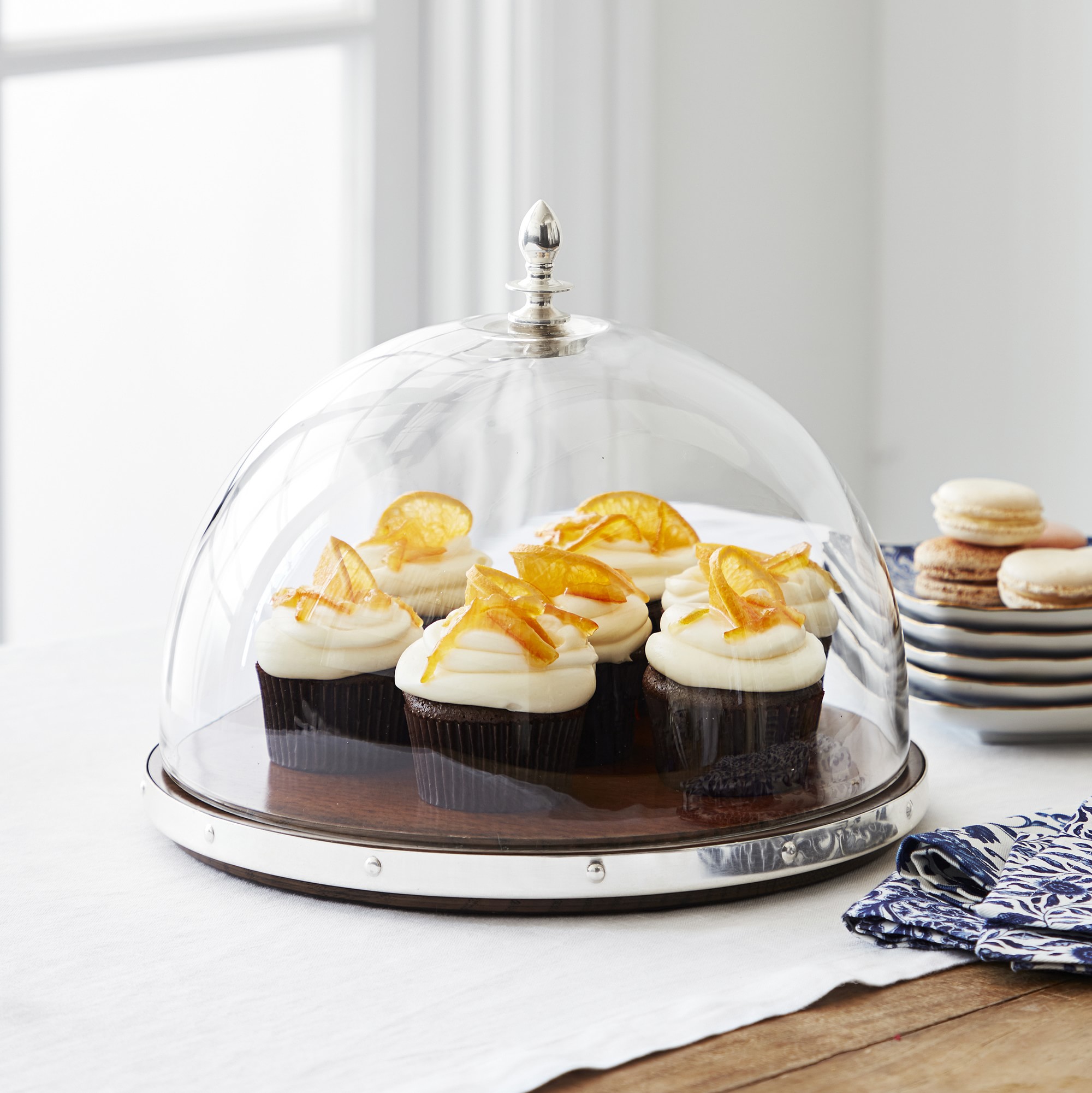 Marlo Thomas x Williams Sonoma Cheese Dome