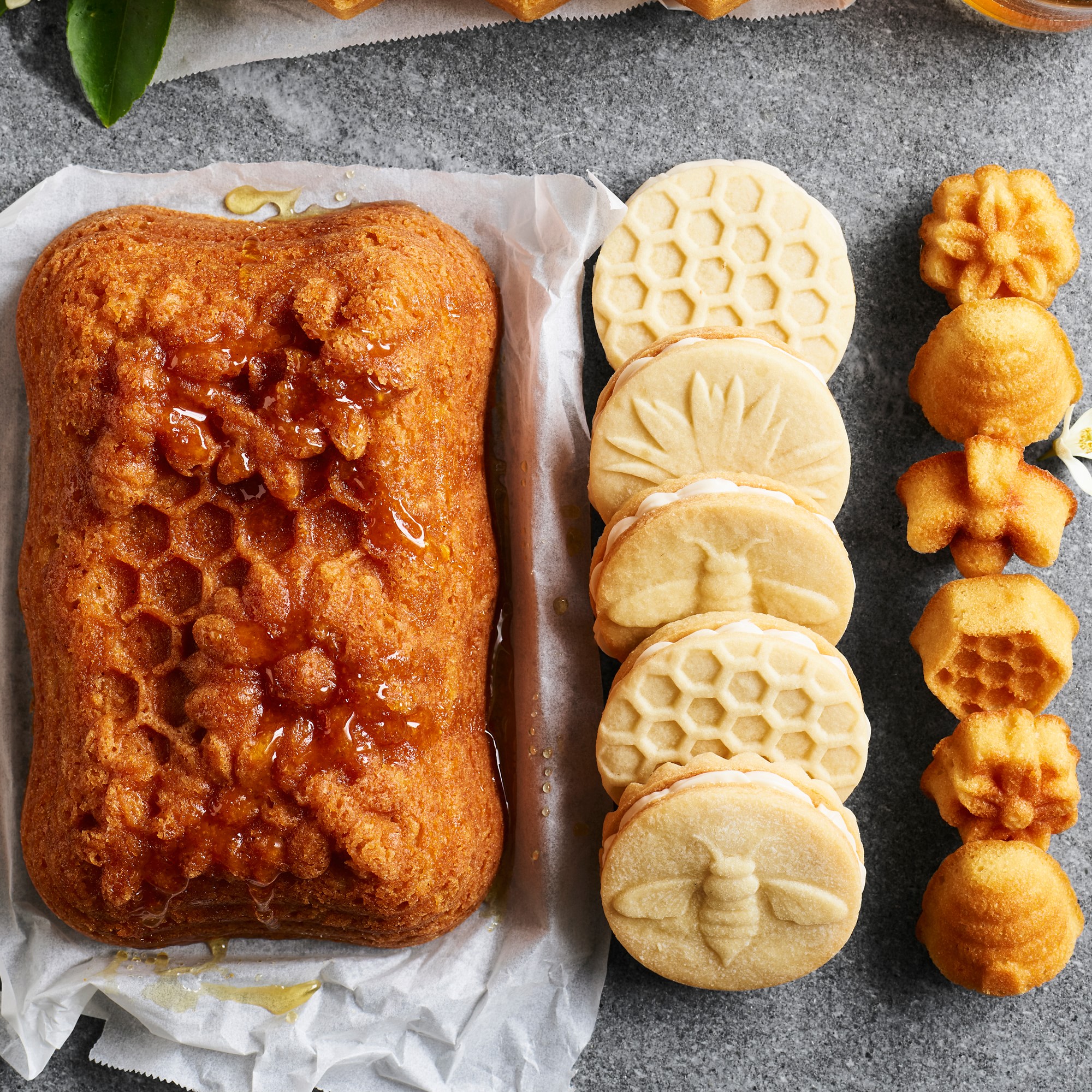 Nordic Ware Cast Aluminum Honey Bee Cookie Stamps, Set of 3