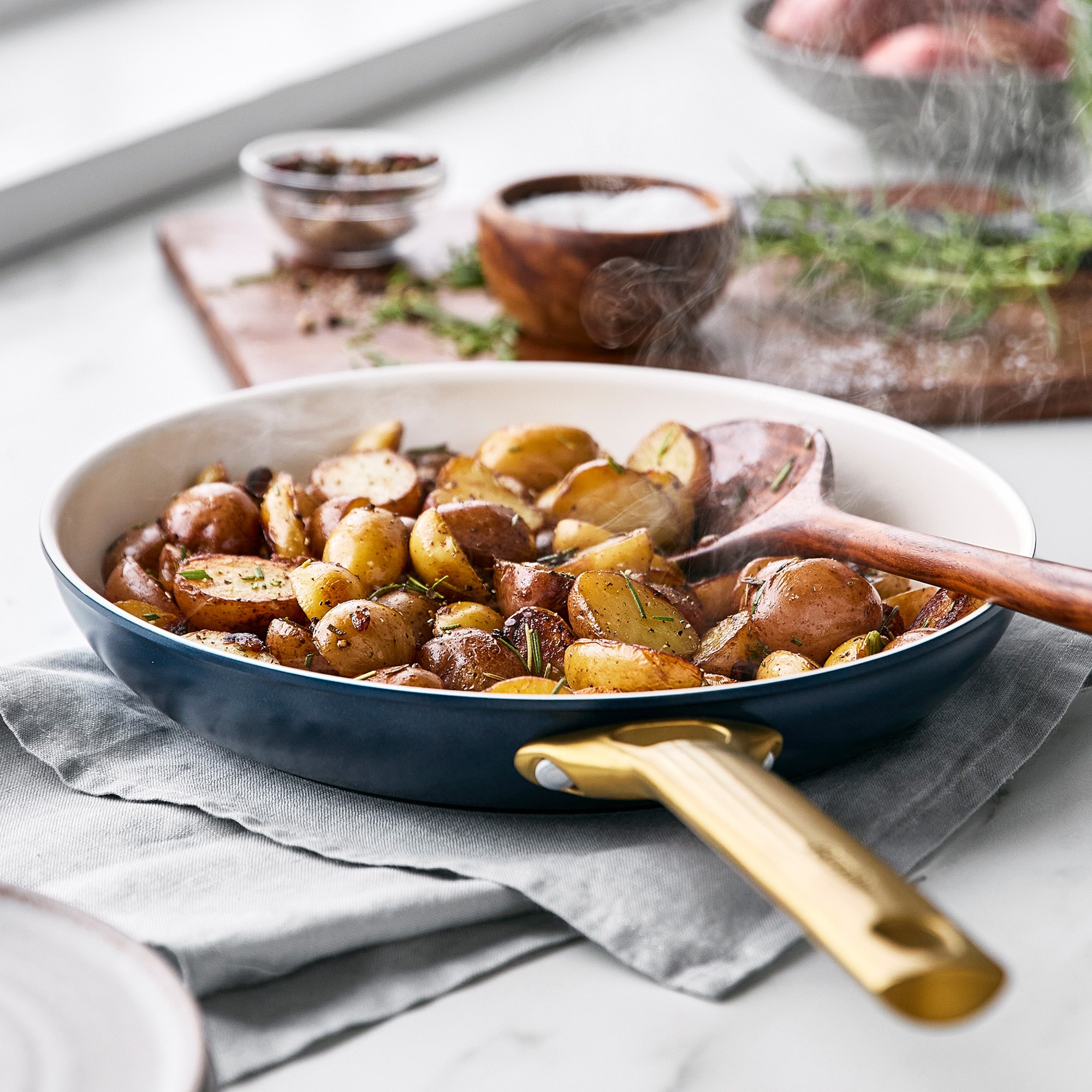 GreenPan™ Reserve Ceramic Nonstick Fry Pan Set of 2