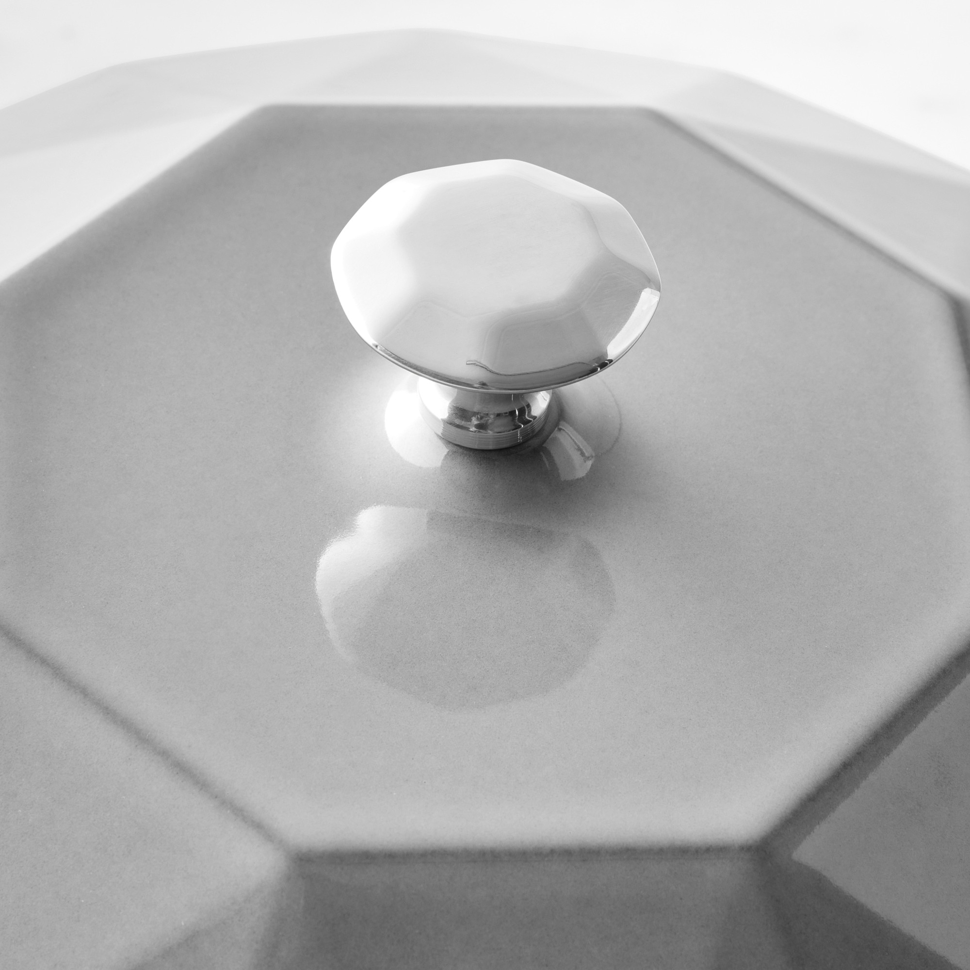 Staub Enameled Cast Iron Diamond Oven, 2 1/2-Qt.