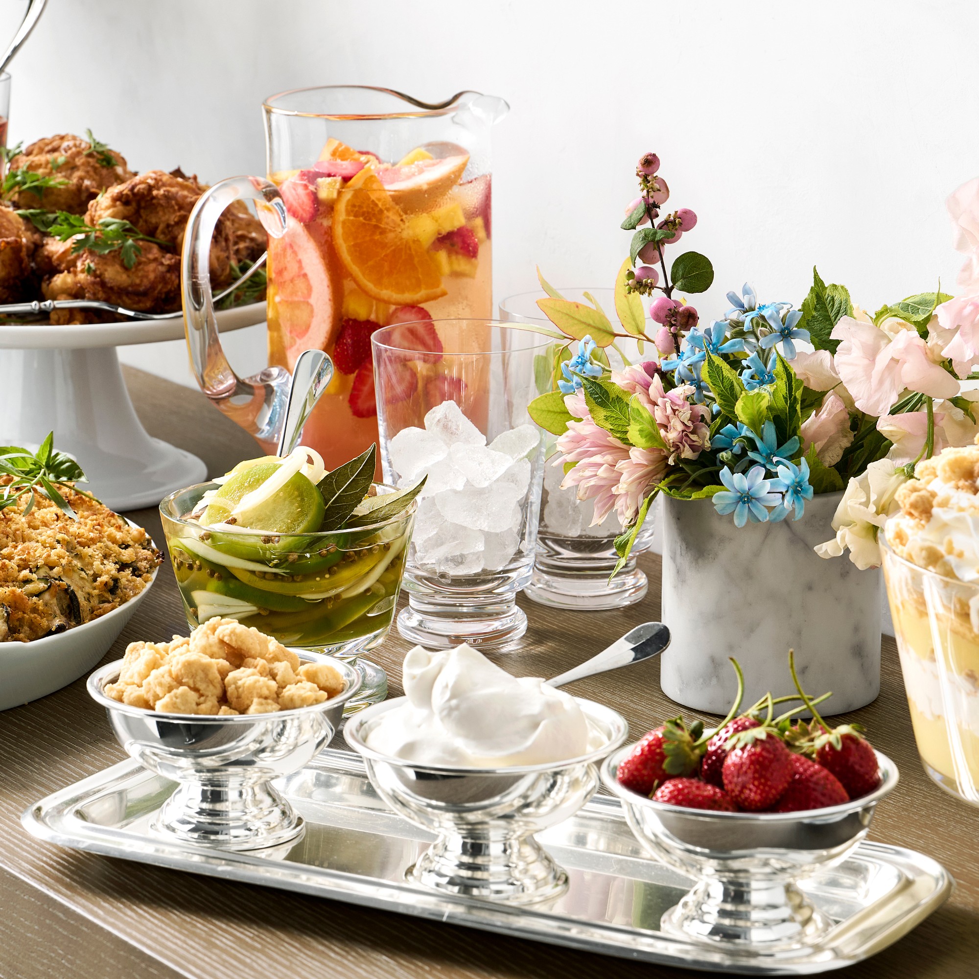 Williams Sonoma Pantry Cake Stand