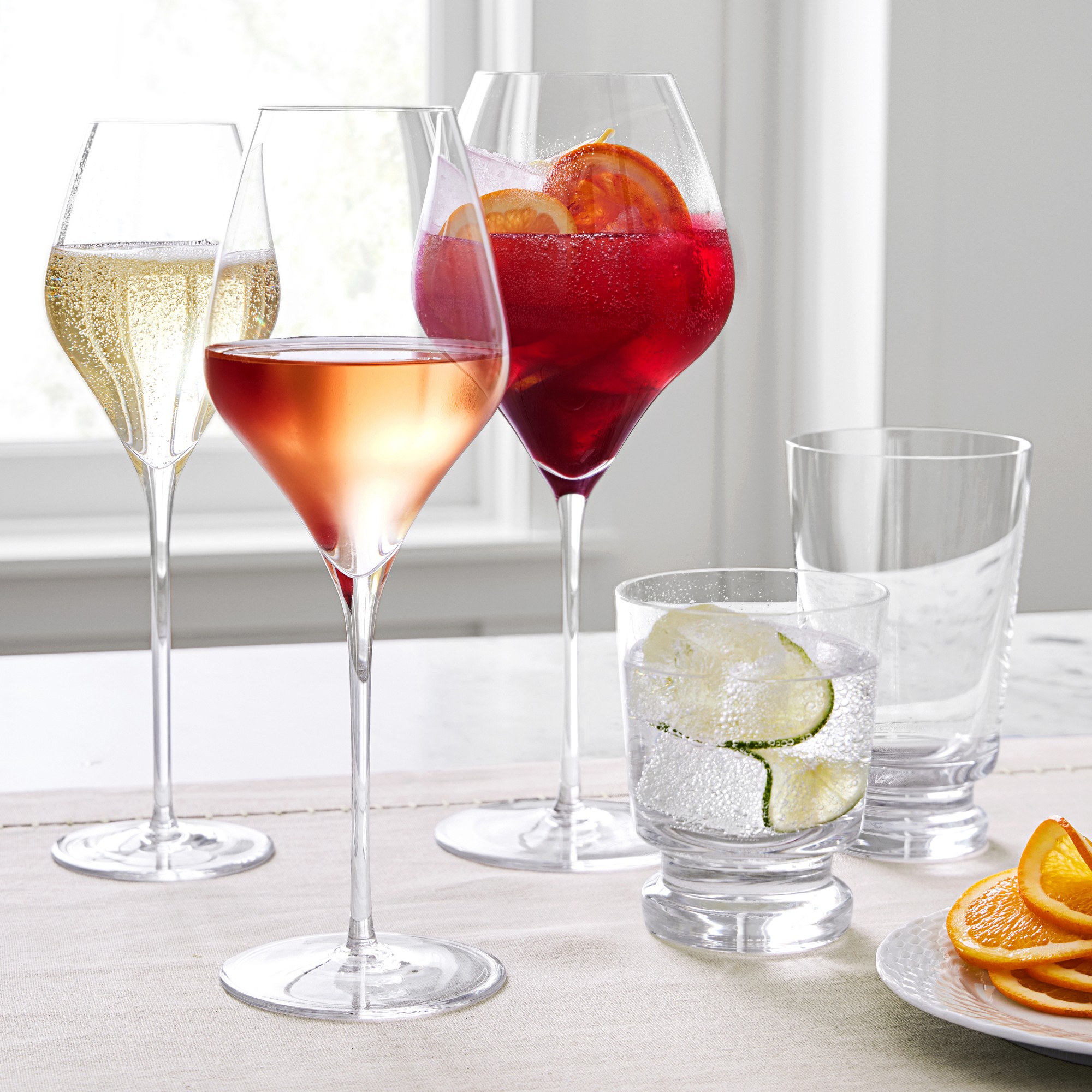 Williams Sonoma Chateau Pinot Glasses, Set of 2